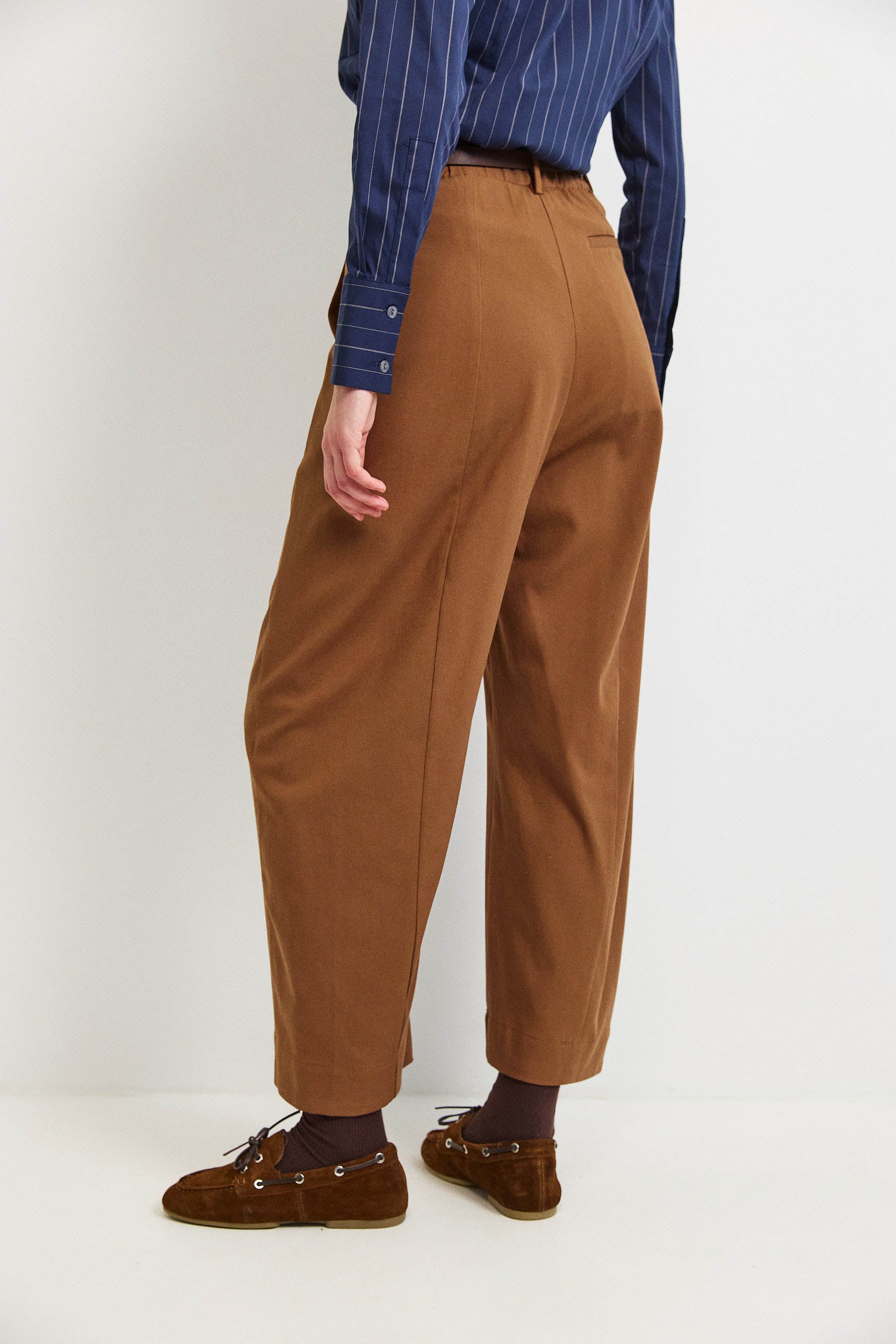 מכנסי ג׳סמין דריל חום