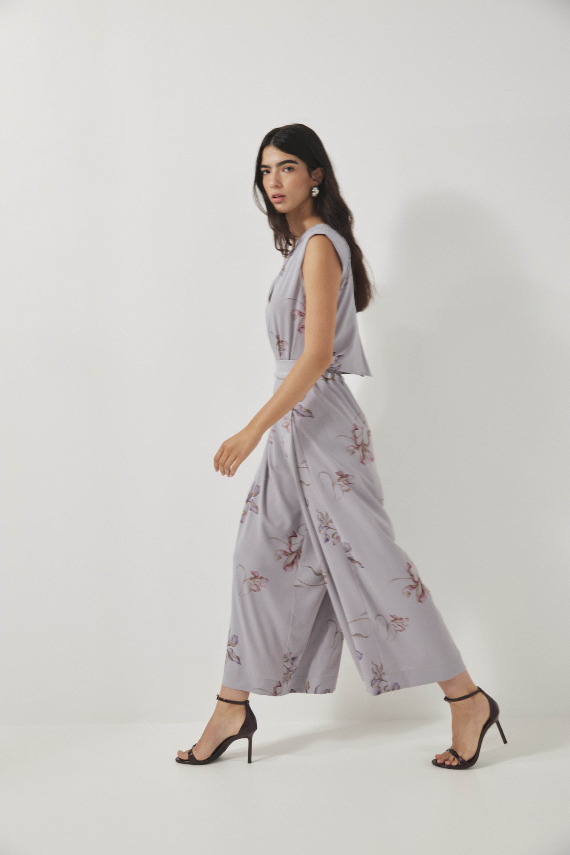 אוברול רית׳ם פרחוני