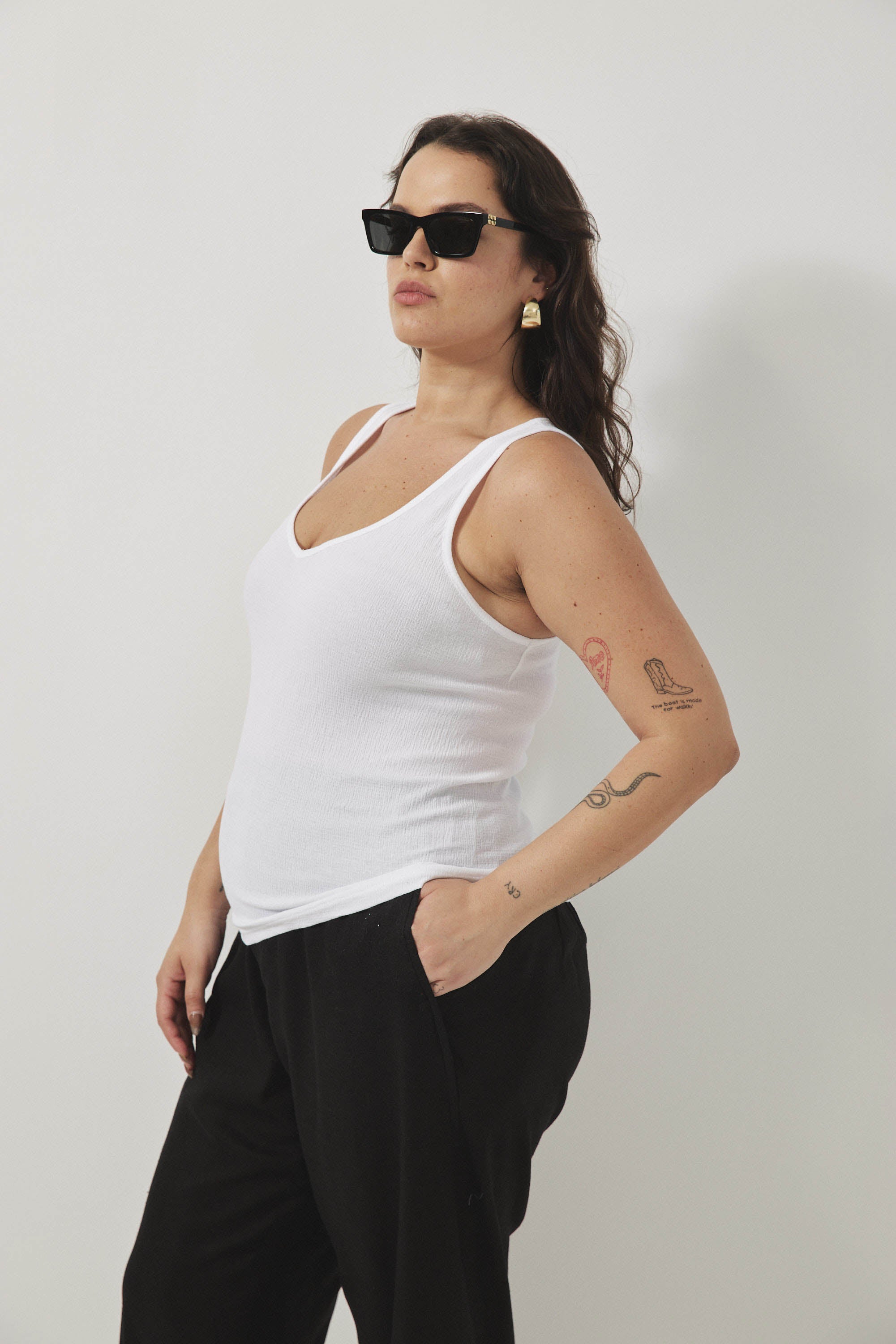 גופיית ג׳ייסון לבן