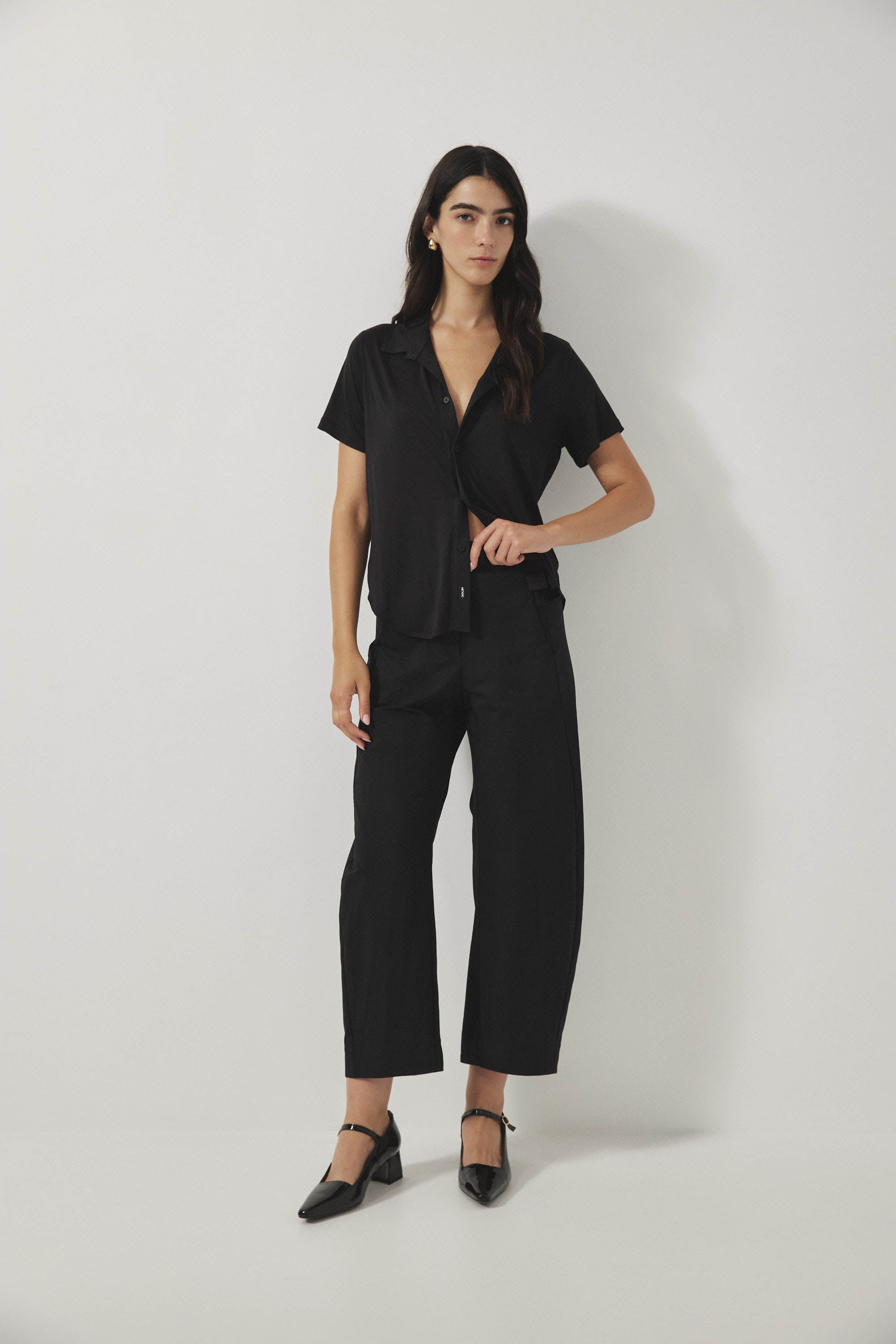 חולצת פָה שחור