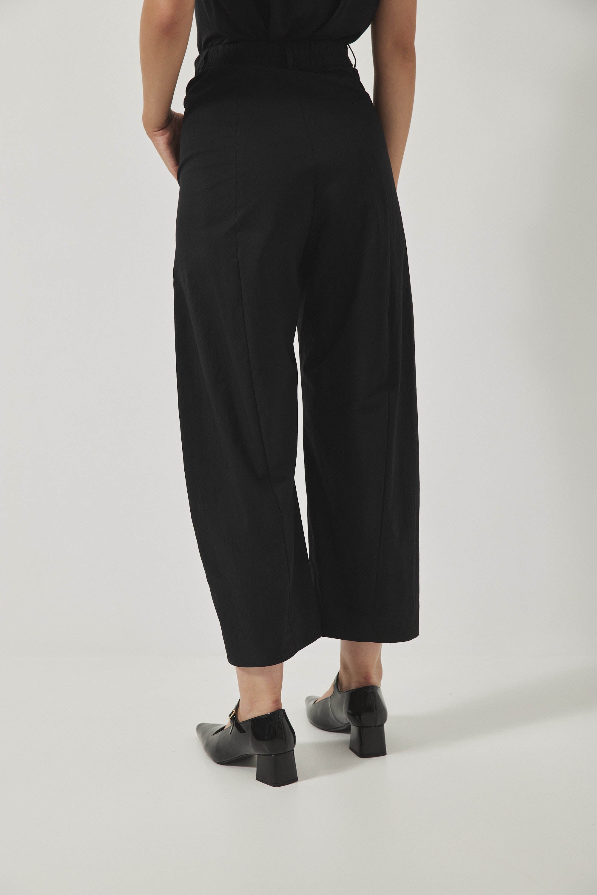 מכנסי ג׳סמין שחור