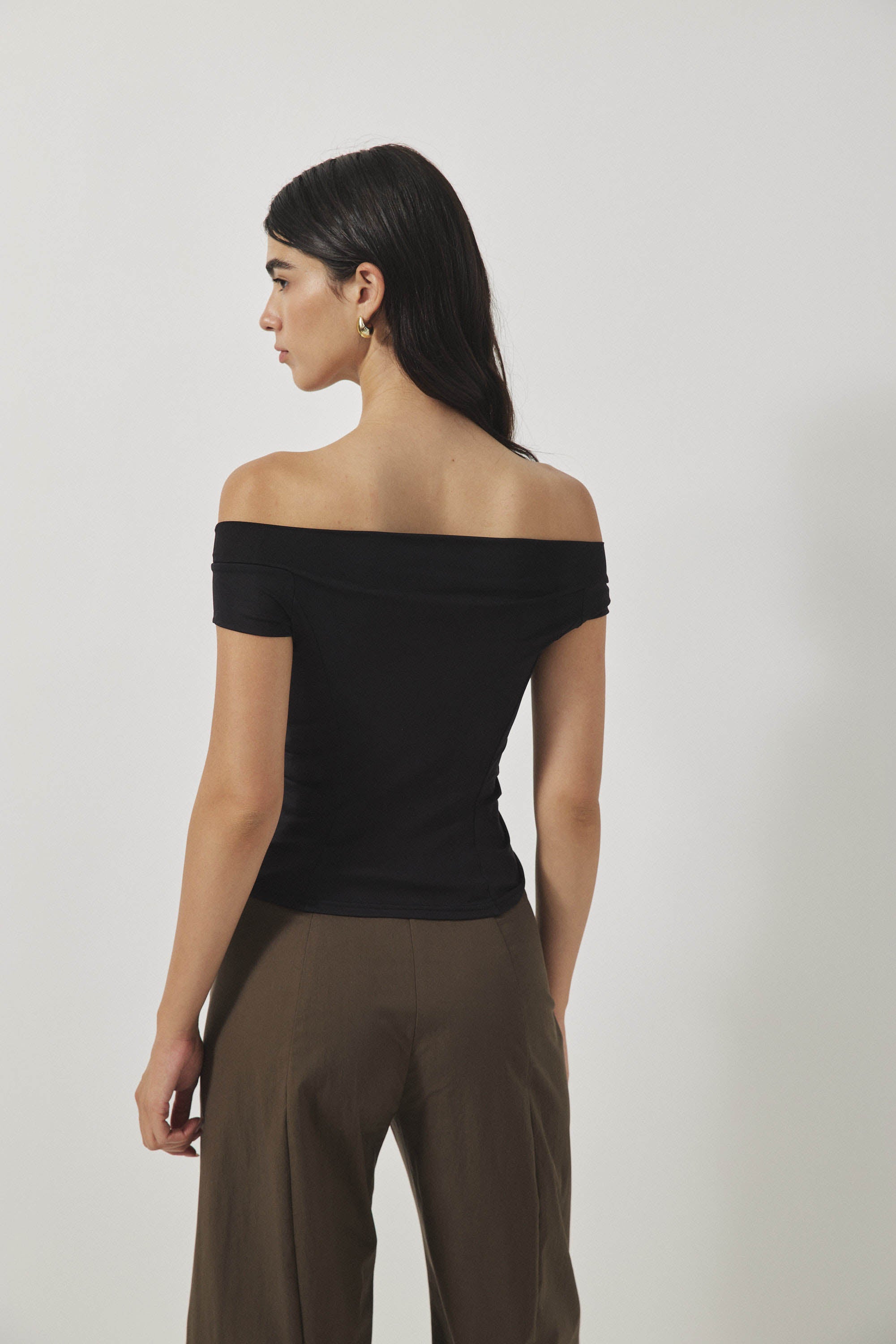 טופ סנדי שחור