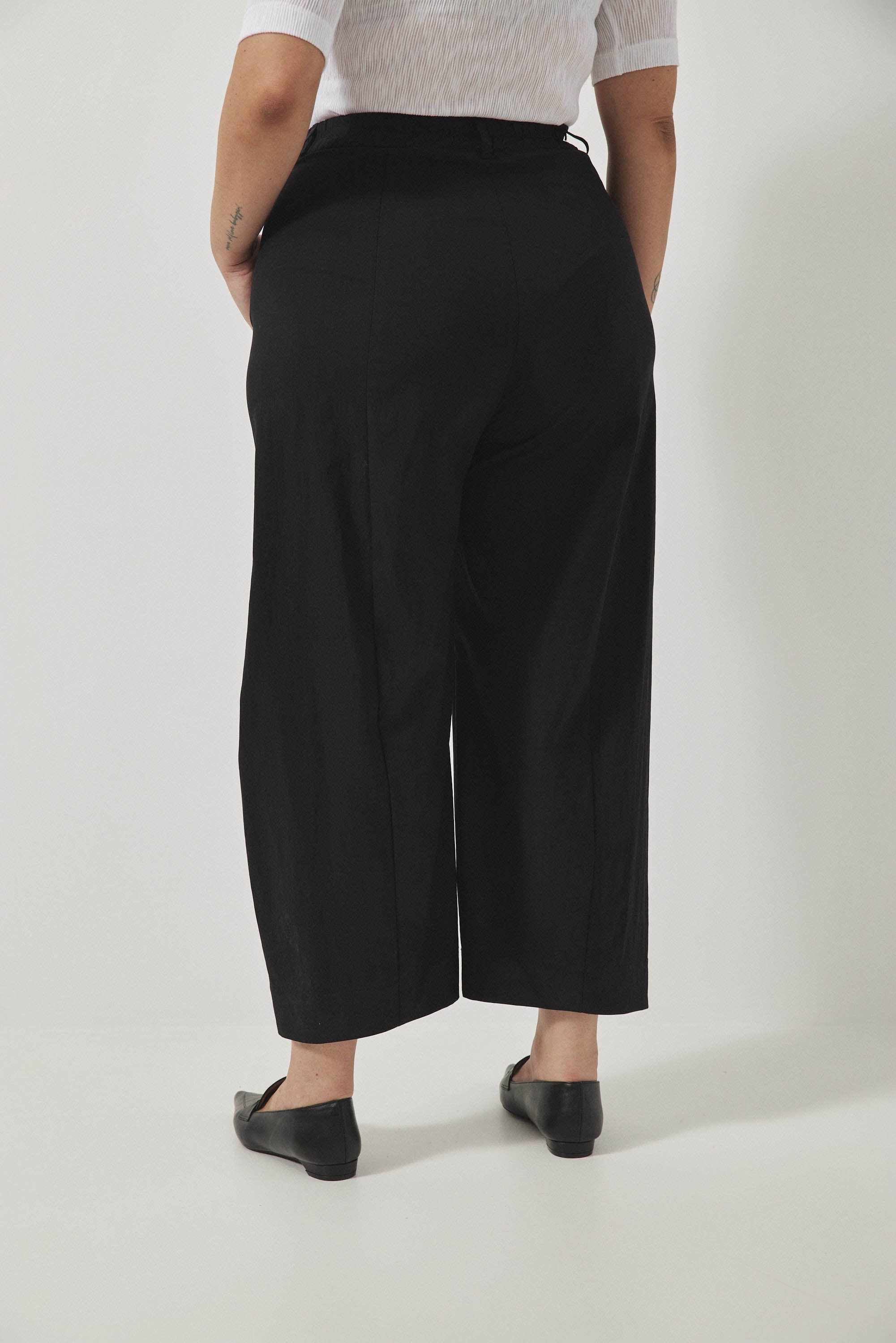 מכנסי ג׳סמין שחור