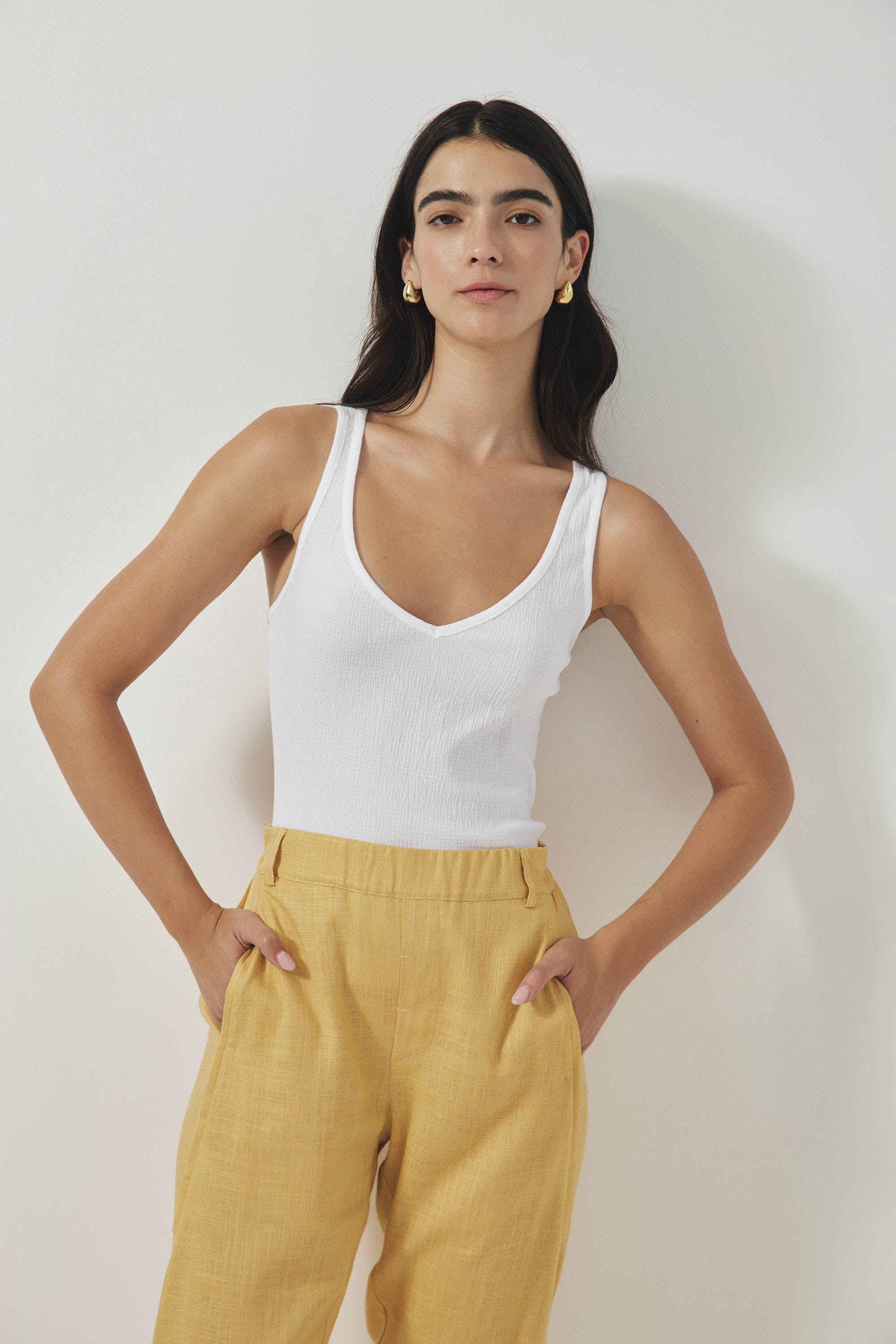 גופיית ג׳ייסון לבן