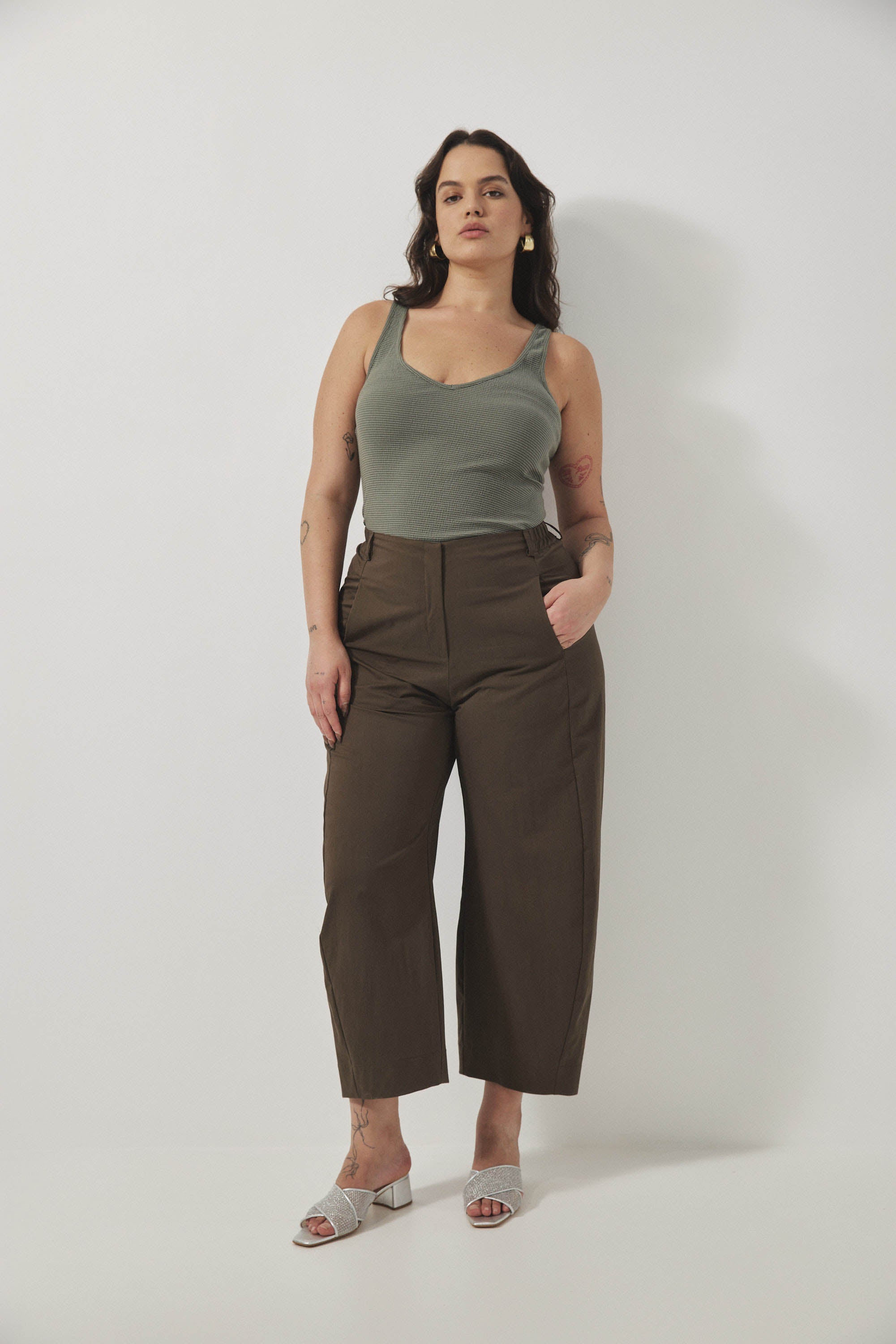 מכנסי ג׳סמין חום