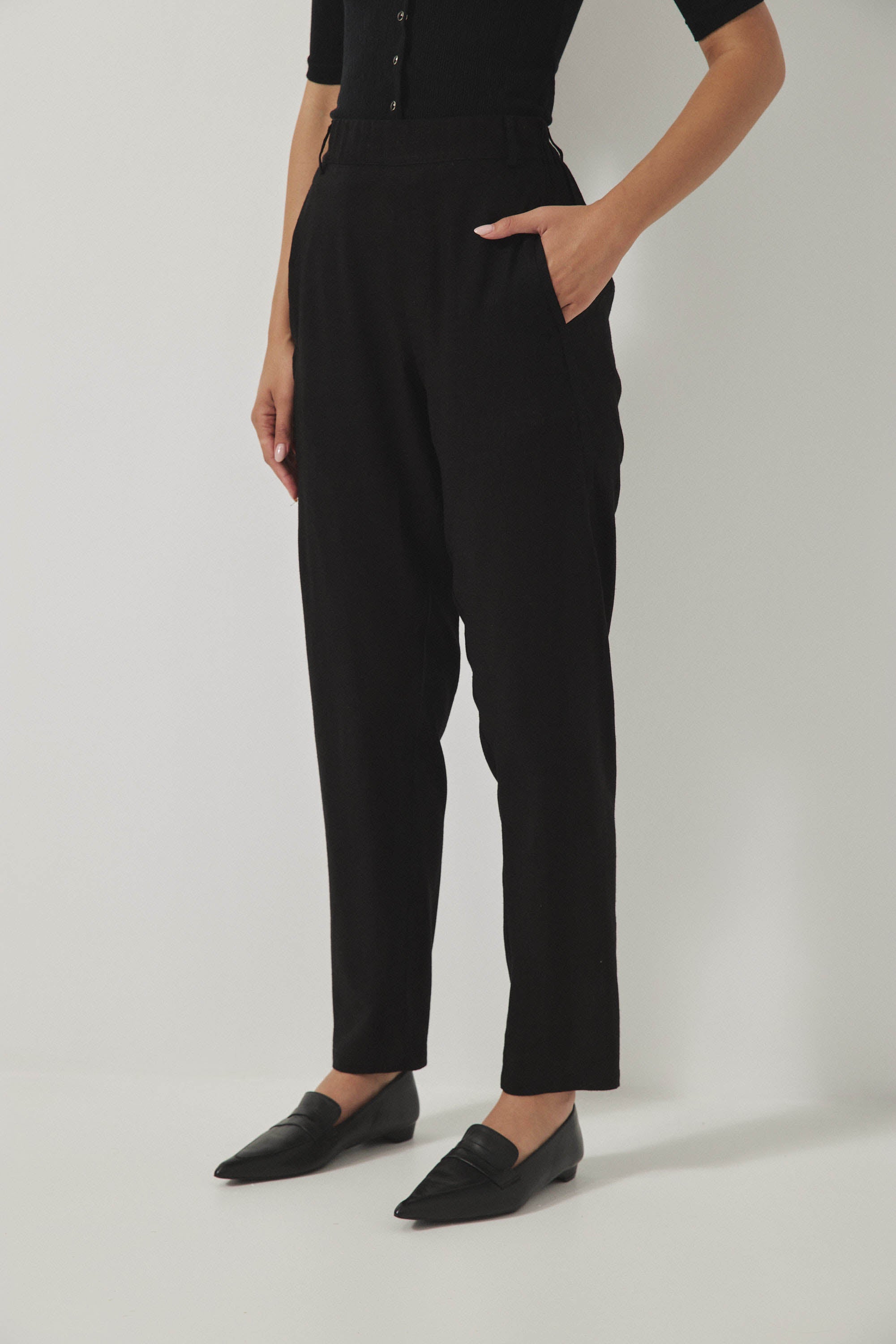 מכנסי מקס פשתן שחור