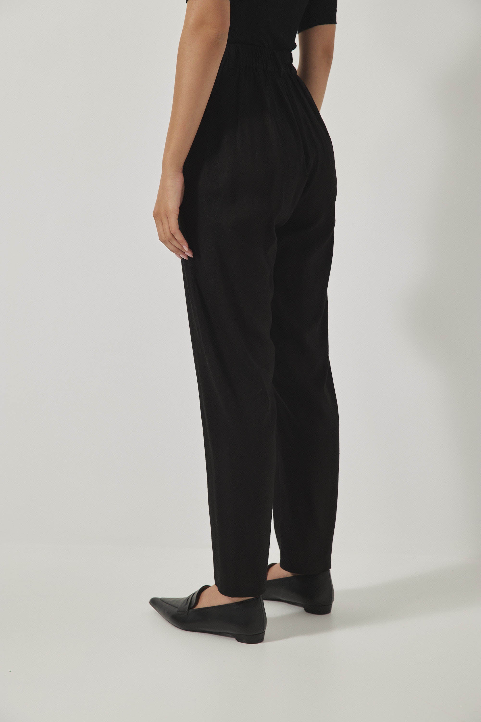 מכנסי מקס פשתן שחור