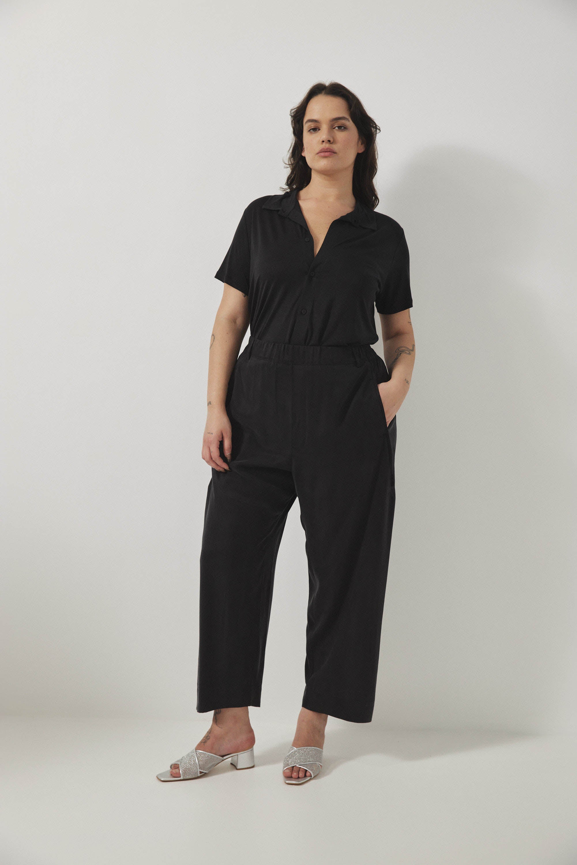 חולצת פָה שחור