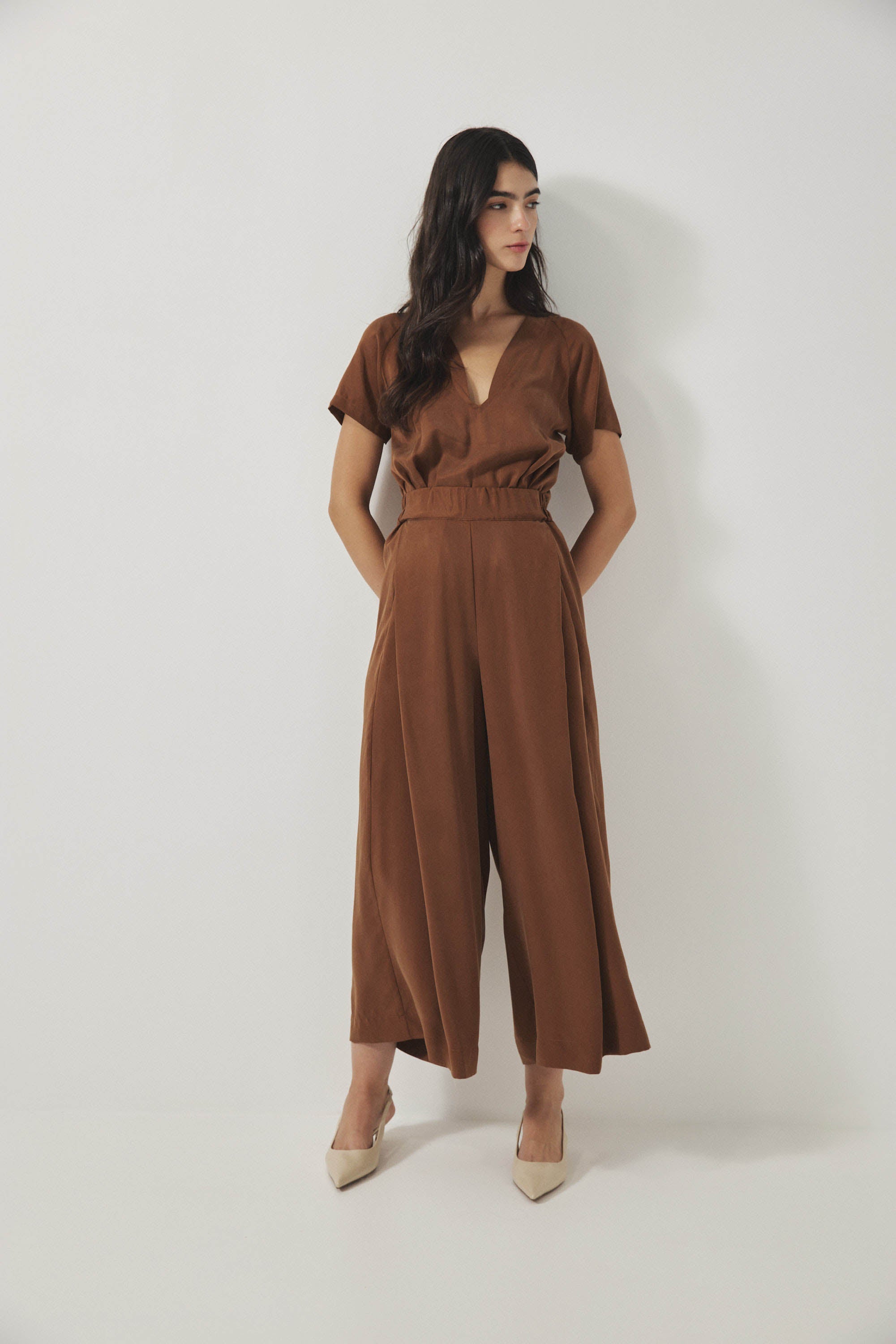 אוברול רית׳ם שרוול קצר קרמל