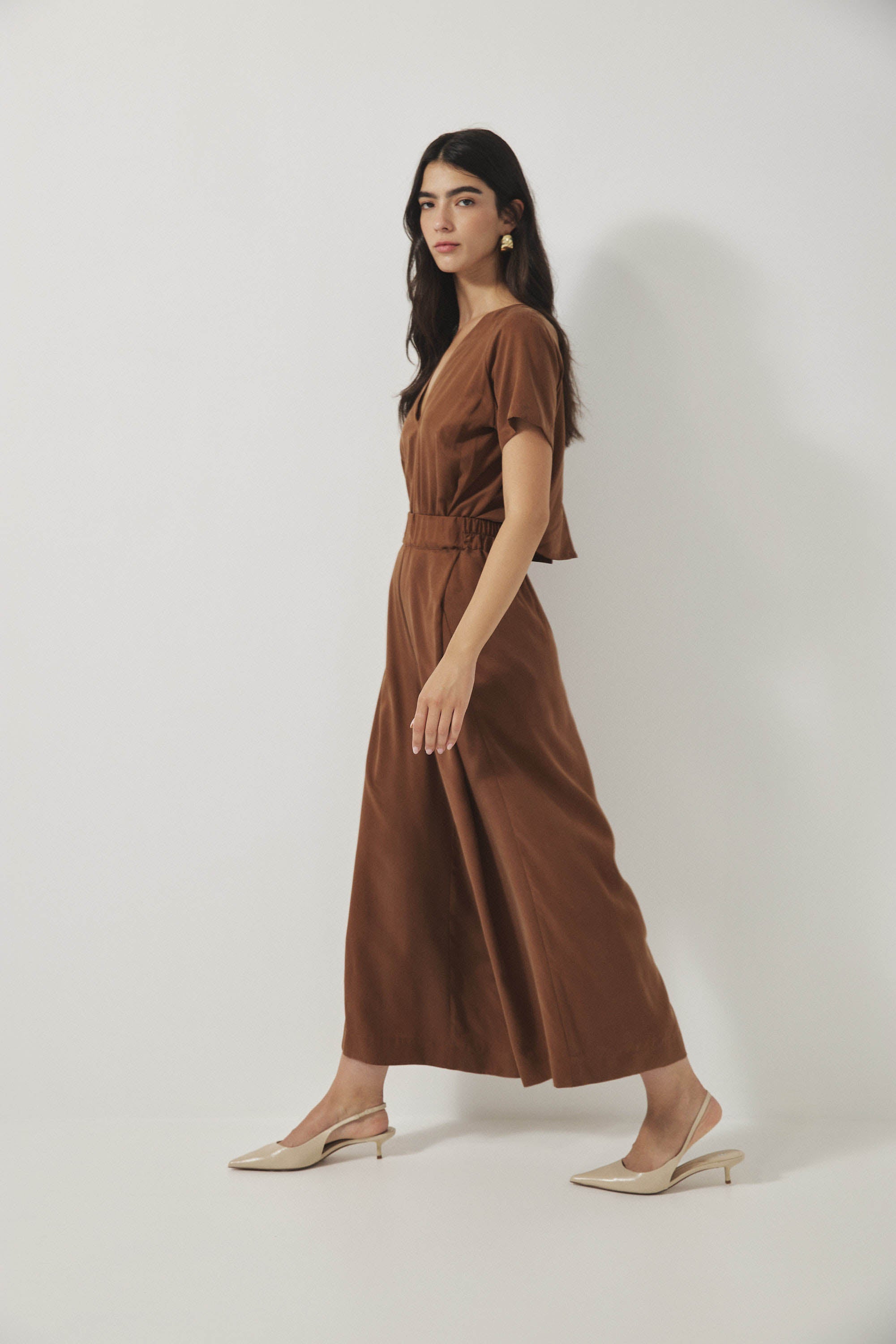 אוברול רית׳ם שרוול קצר קרמל