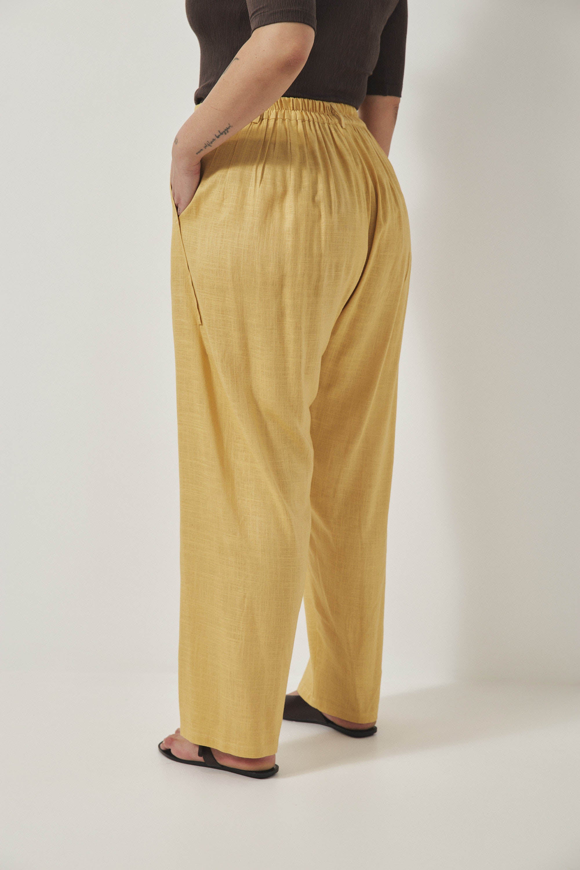 מכנסי מקס פשתן חמאה