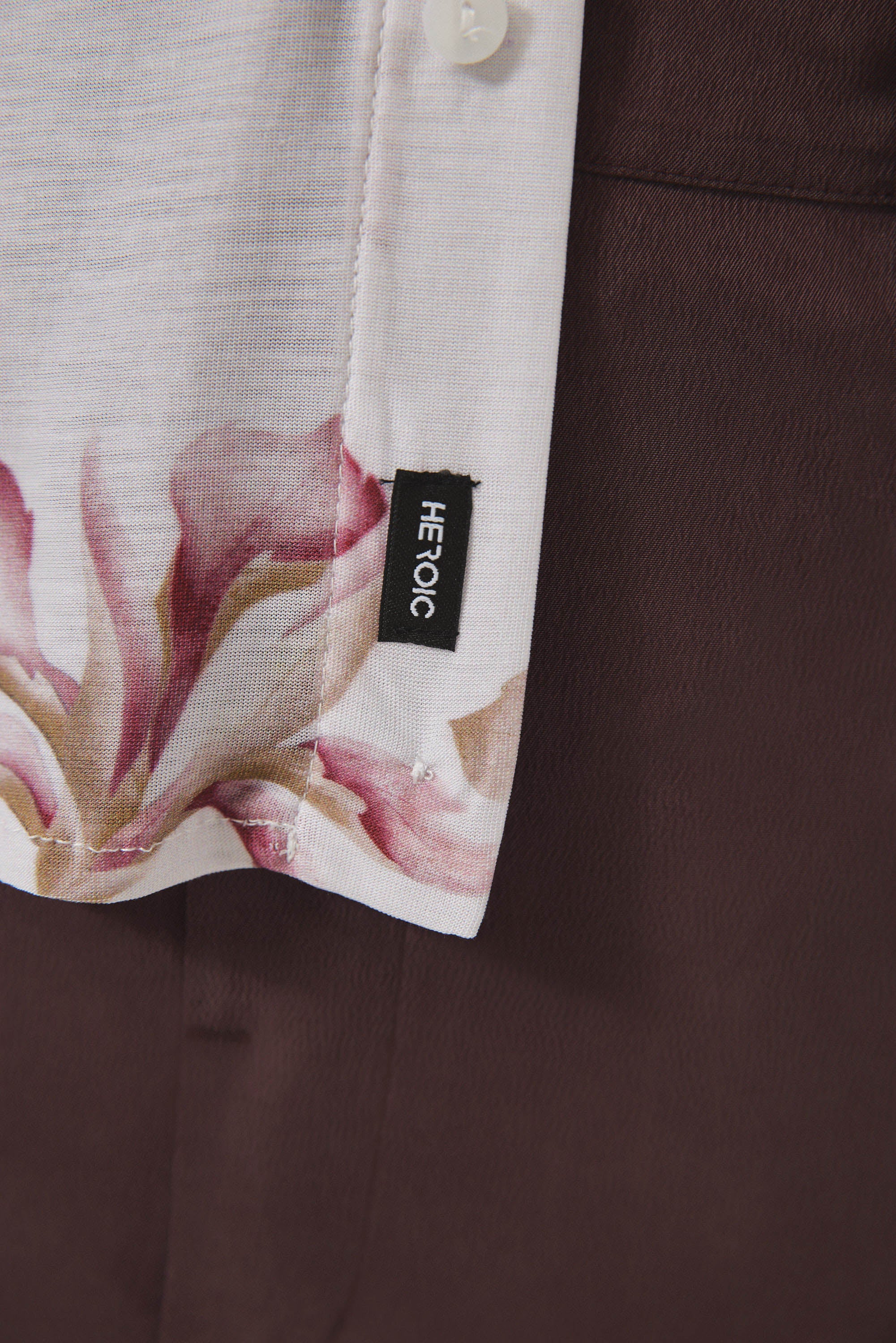 חולצת פָה פרחוני