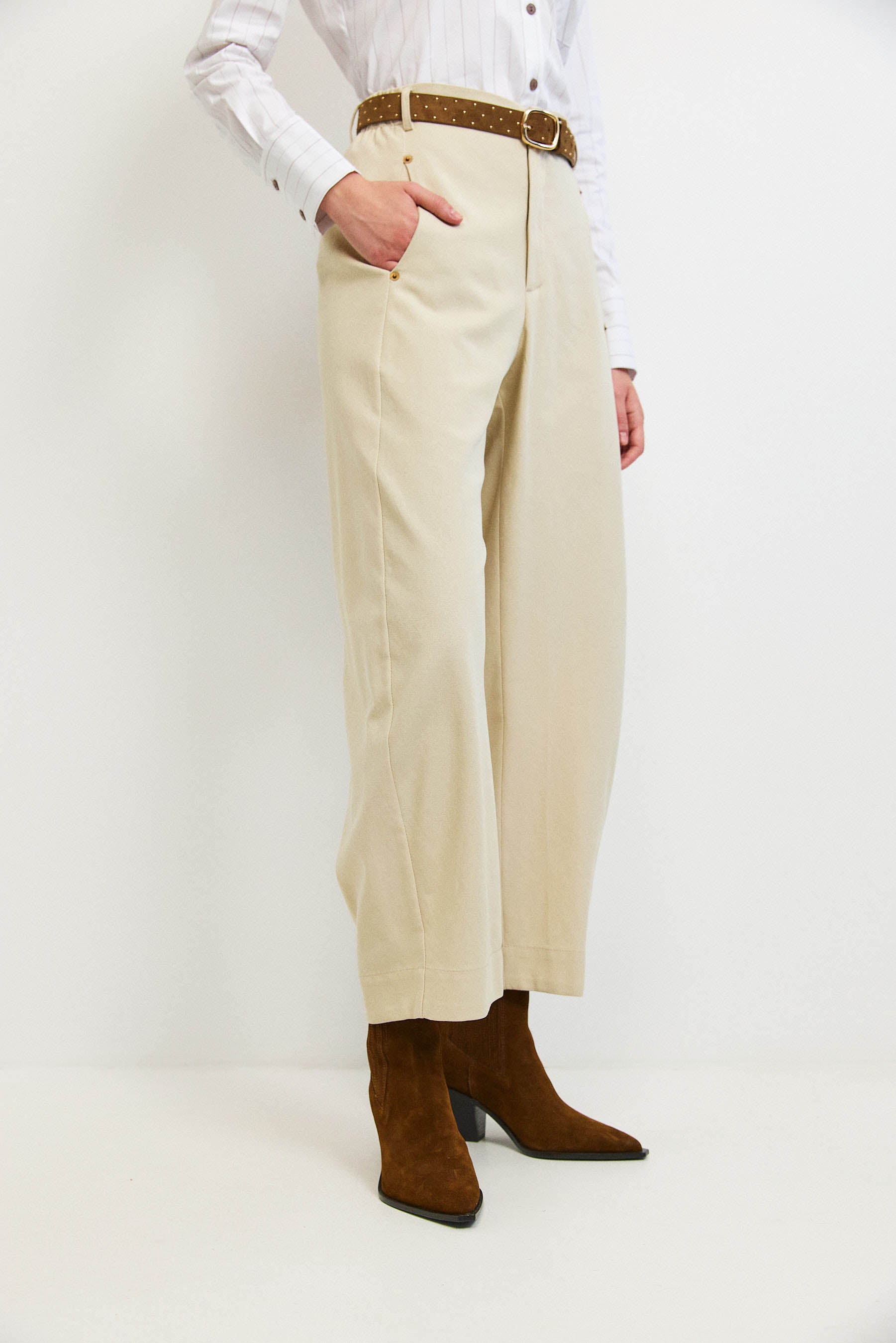 מכנסי ג'סמין דריל אבן