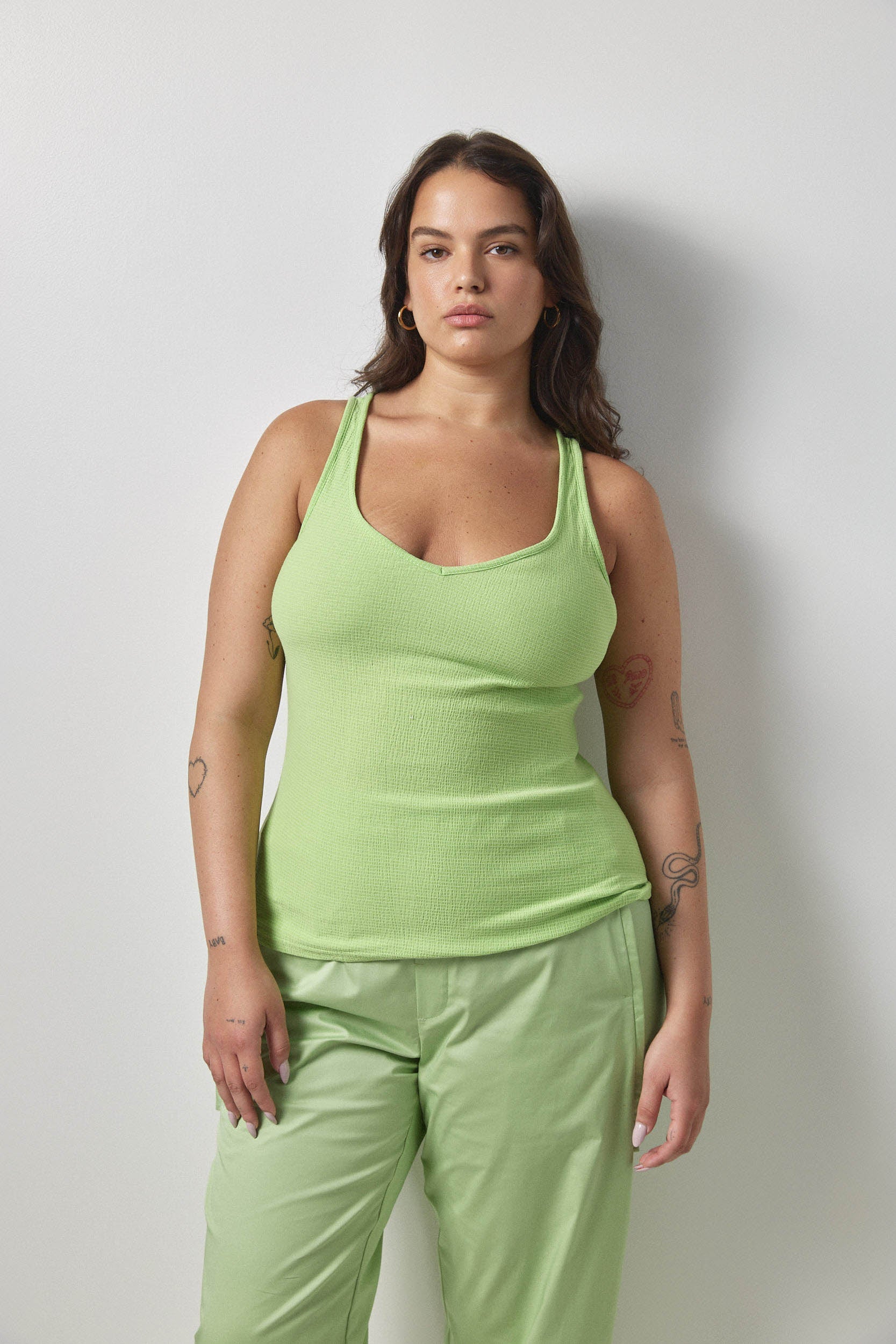 גופיית ג׳ייסון תפוח