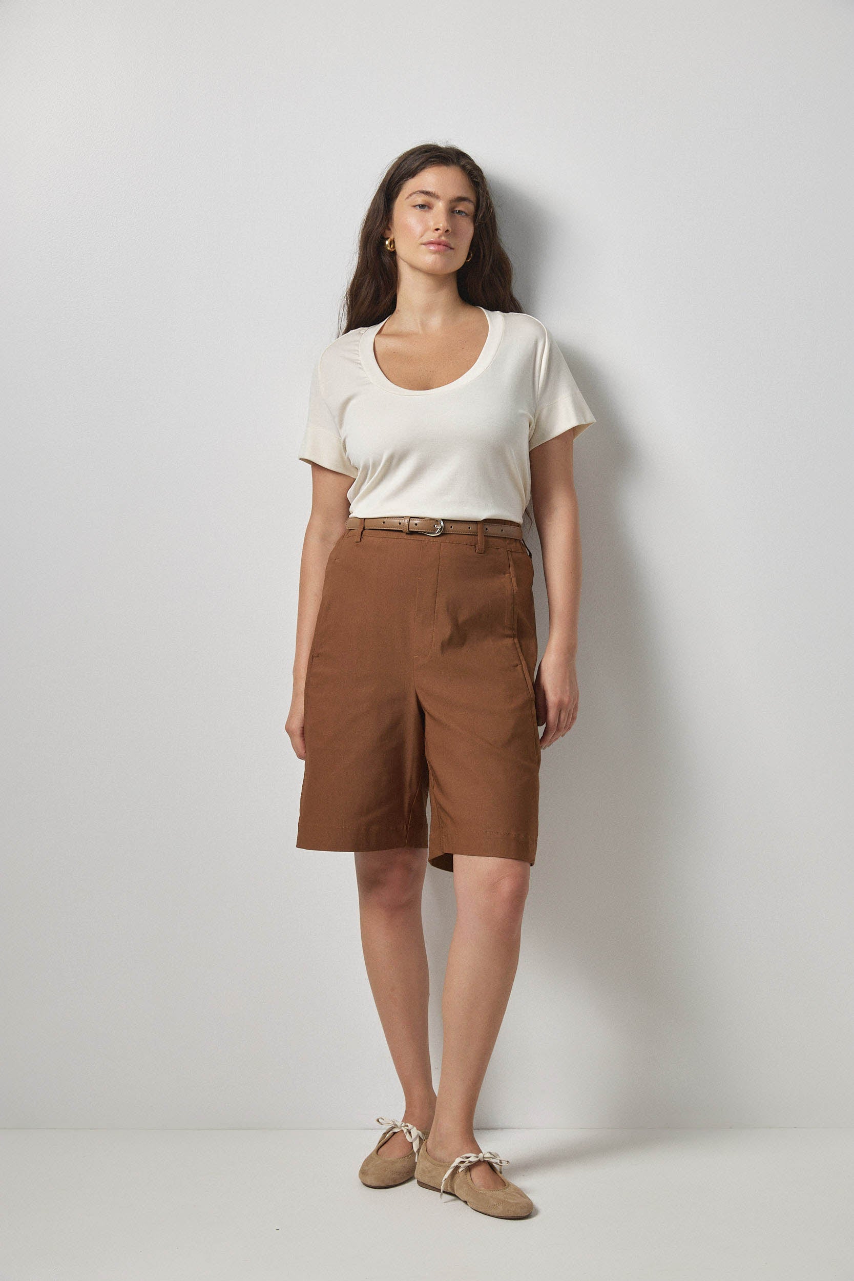 טי שירט רייצ׳ל שמנת