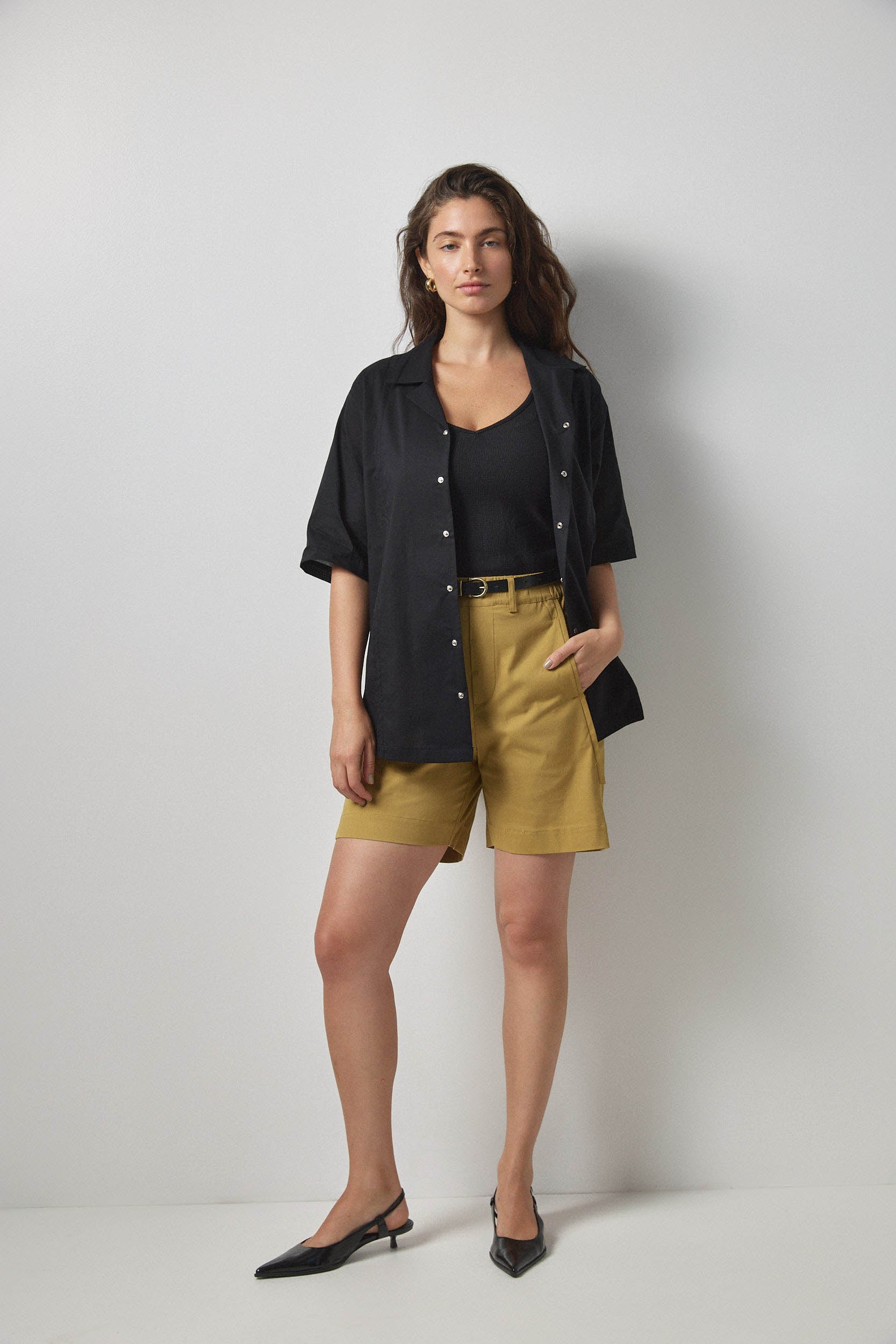 שורט ג׳וש חרדל