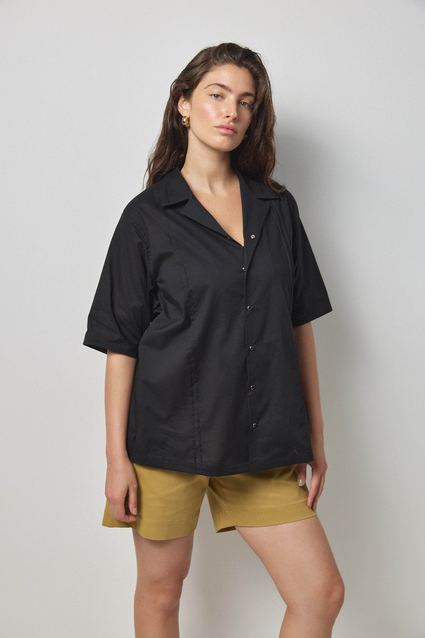 חולצת מוריס שחור