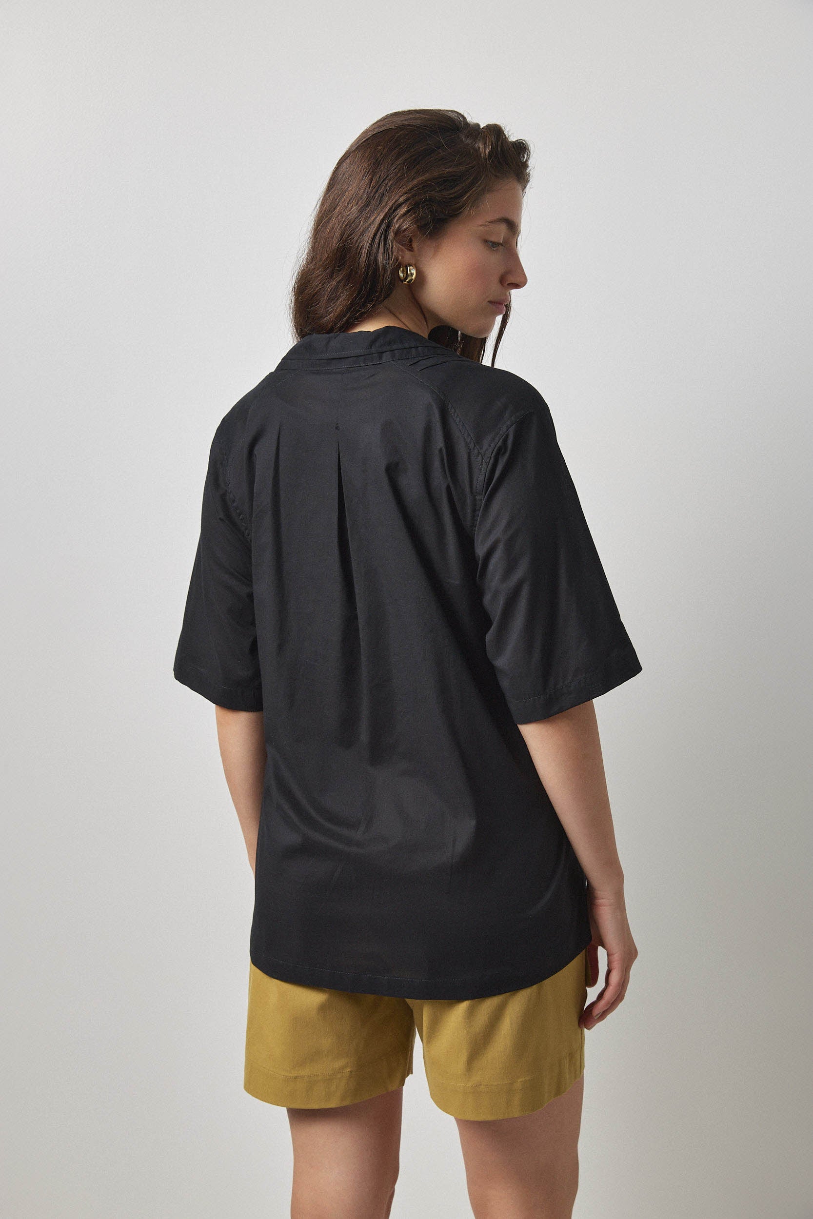 חולצת מוריס שחור