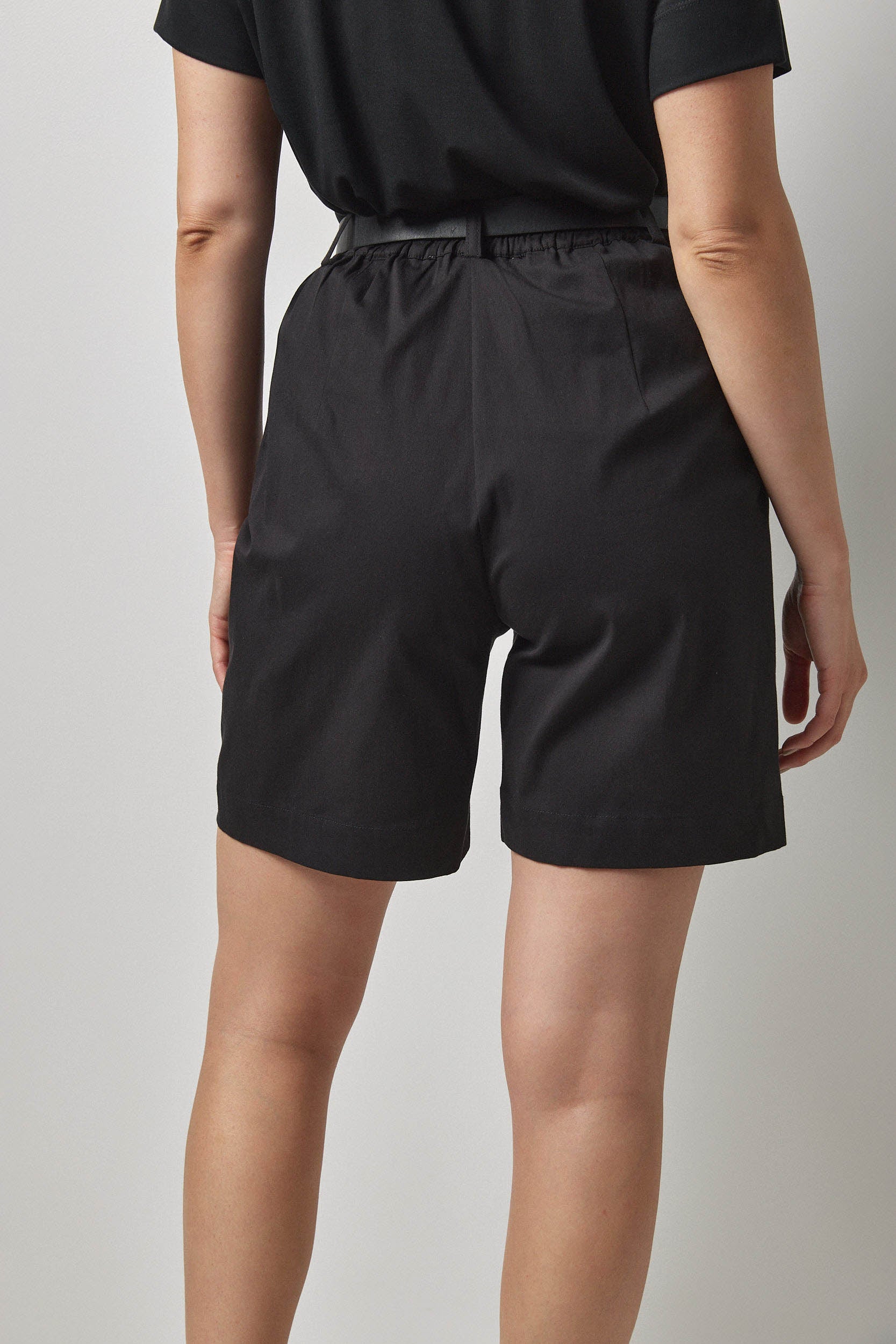 שורט ג׳וש שחור