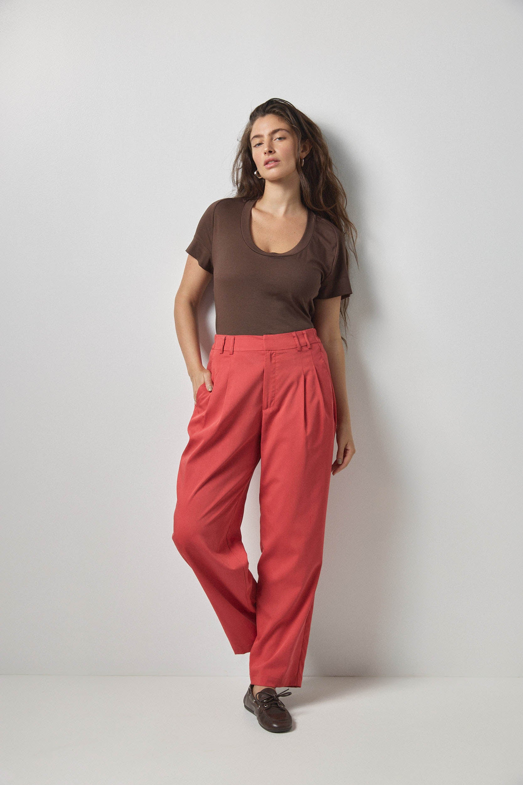 מכנסי פֶּני דובדבן