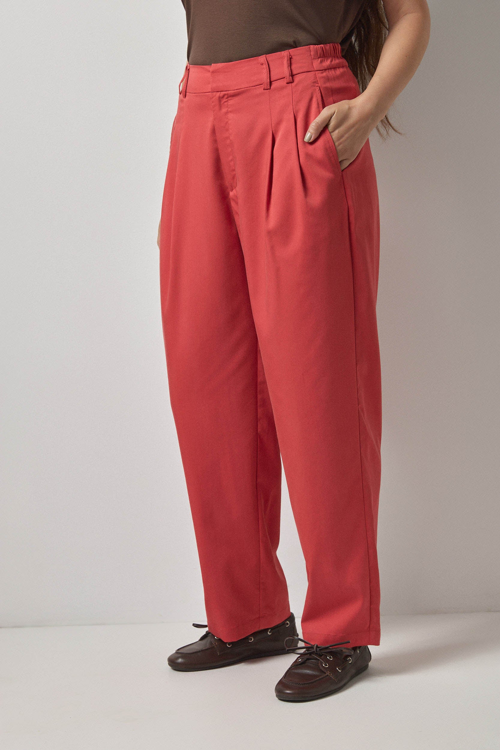 מכנסי פֶּני דובדבן