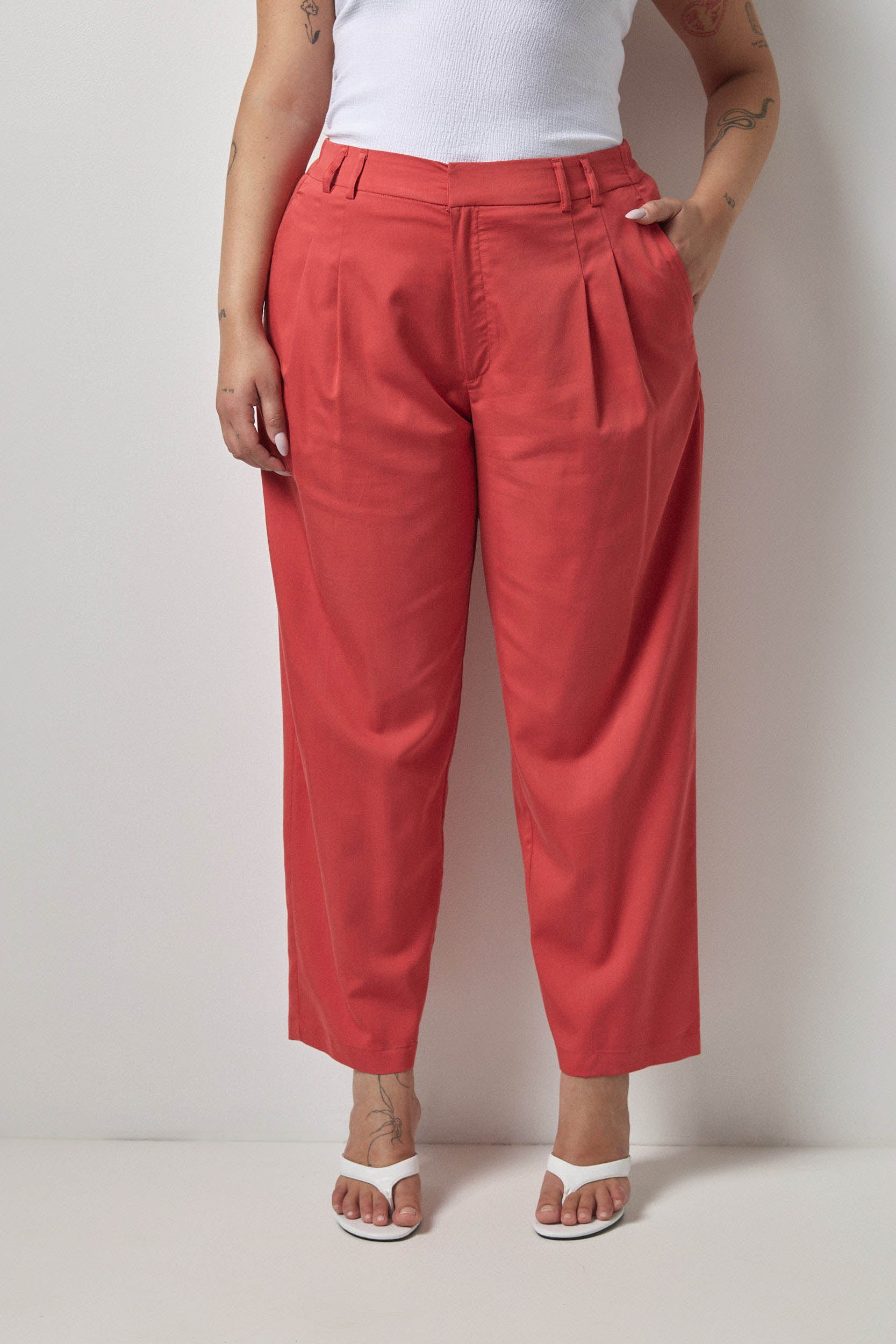 מכנסי פֶּני דובדבן