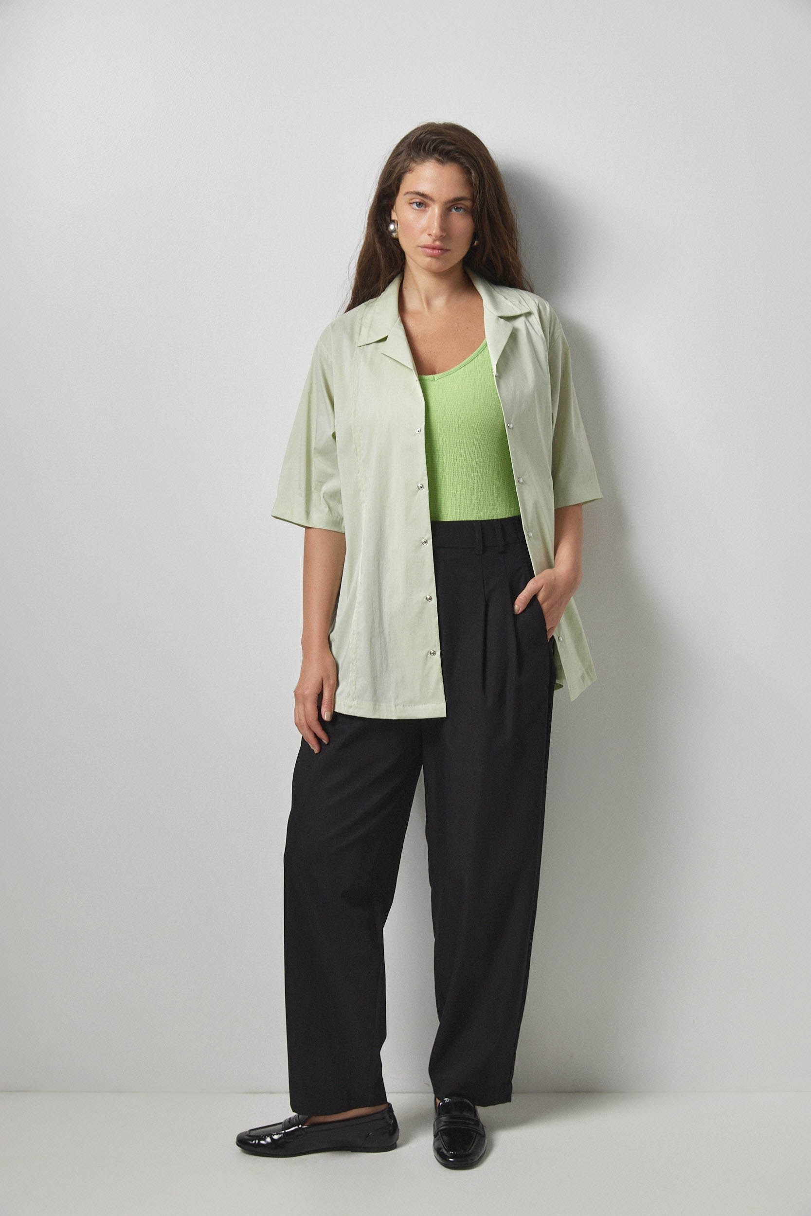 מכנסי פֶּני שחור