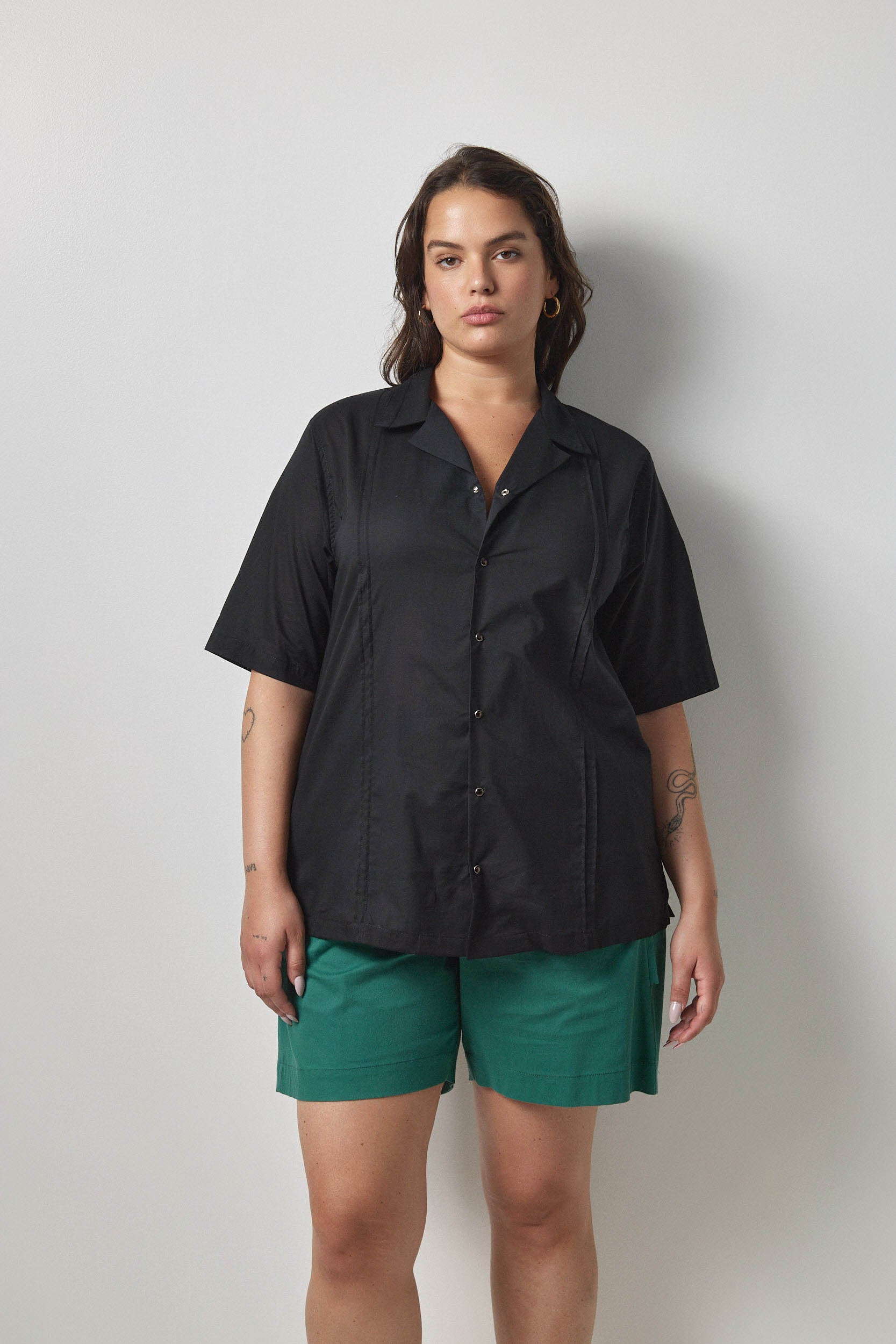 חולצת מוריס שחור