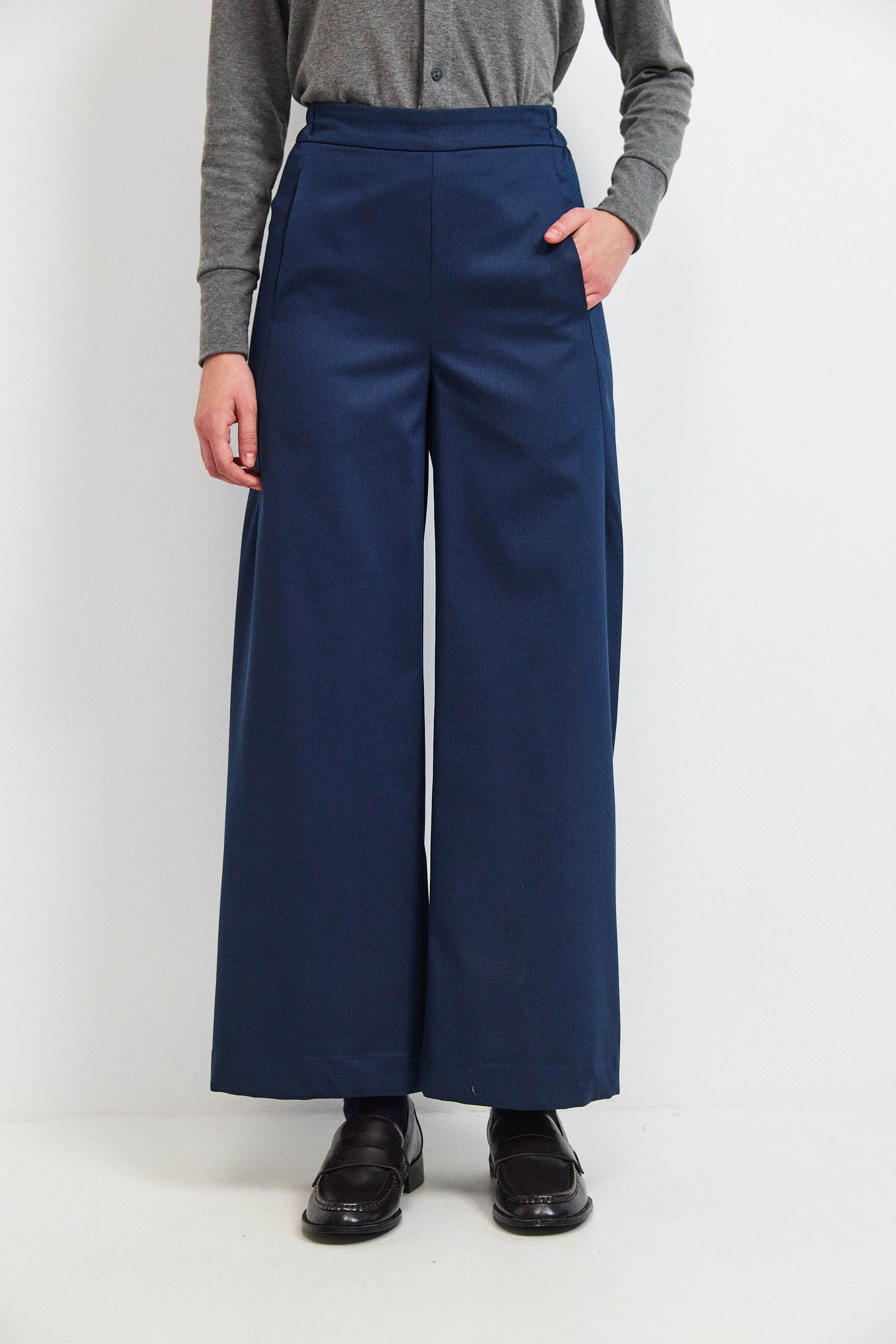 מכנסי הארי טנסל נייבי