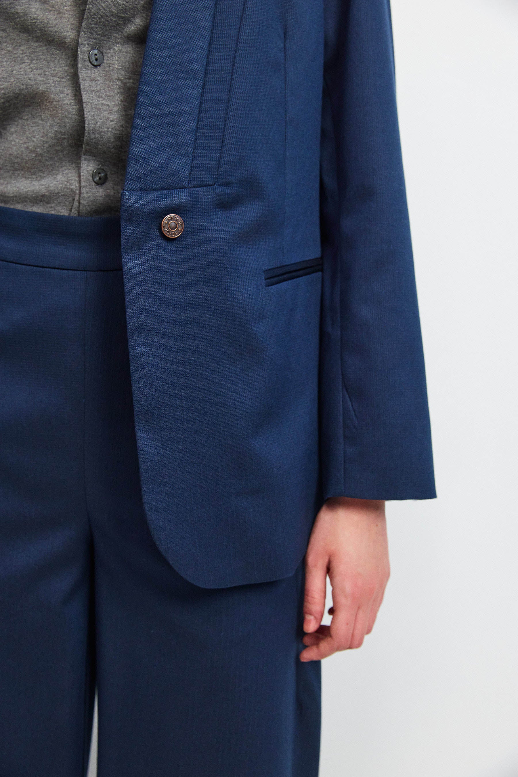 ג׳קט פולי טנסל נייבי