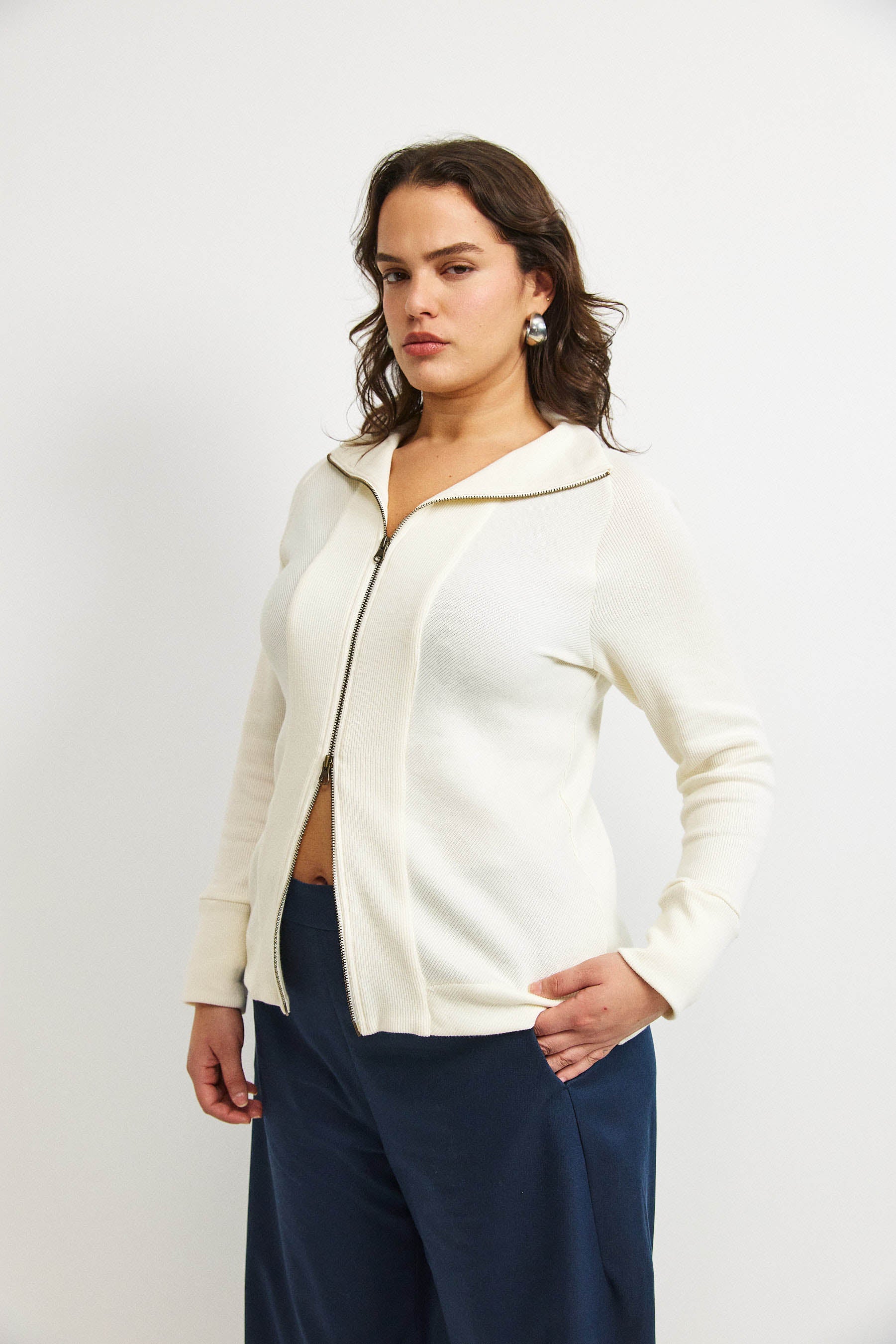 קרדיגן בקי שמנת