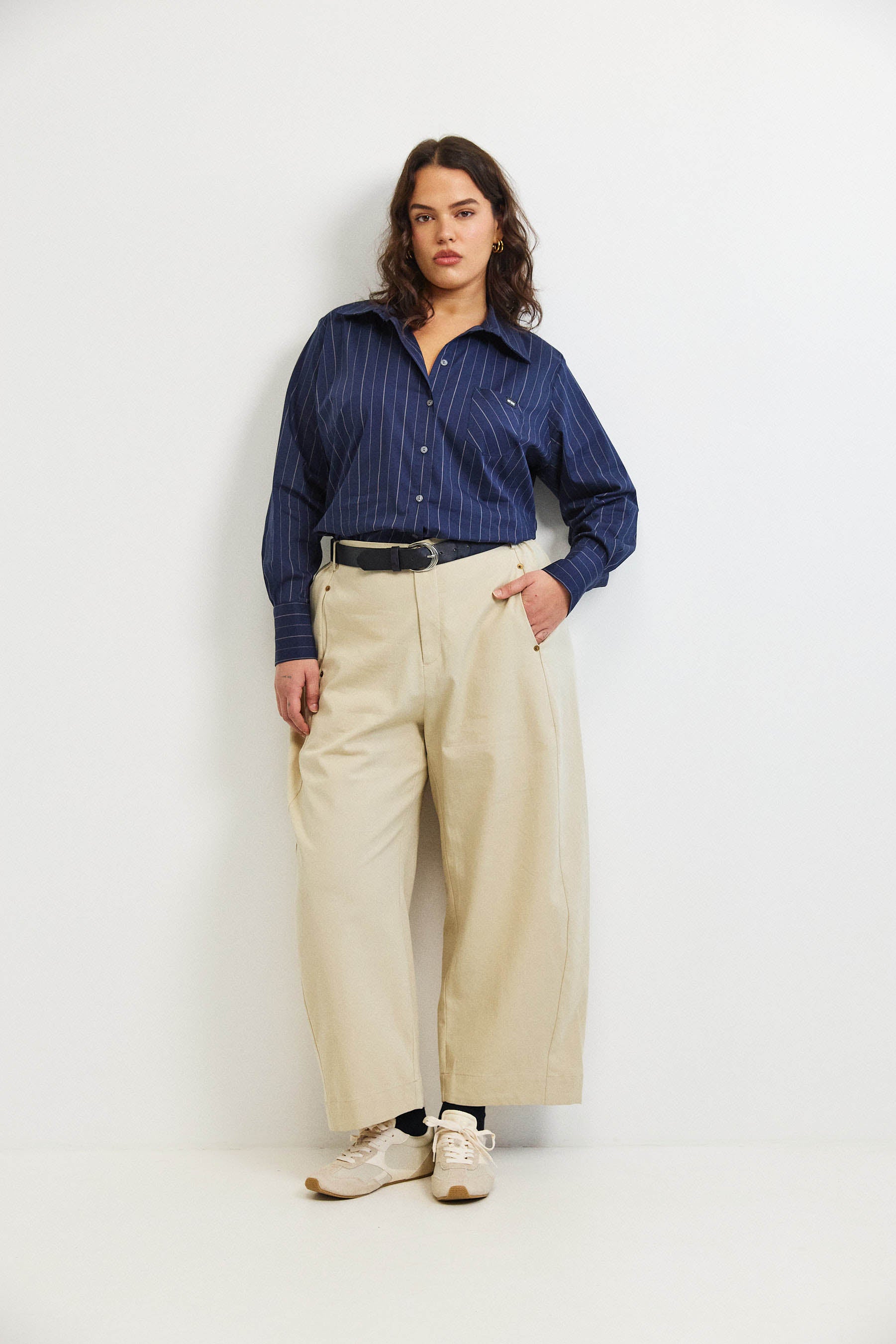 מכנסי ג'סמין דריל אבן