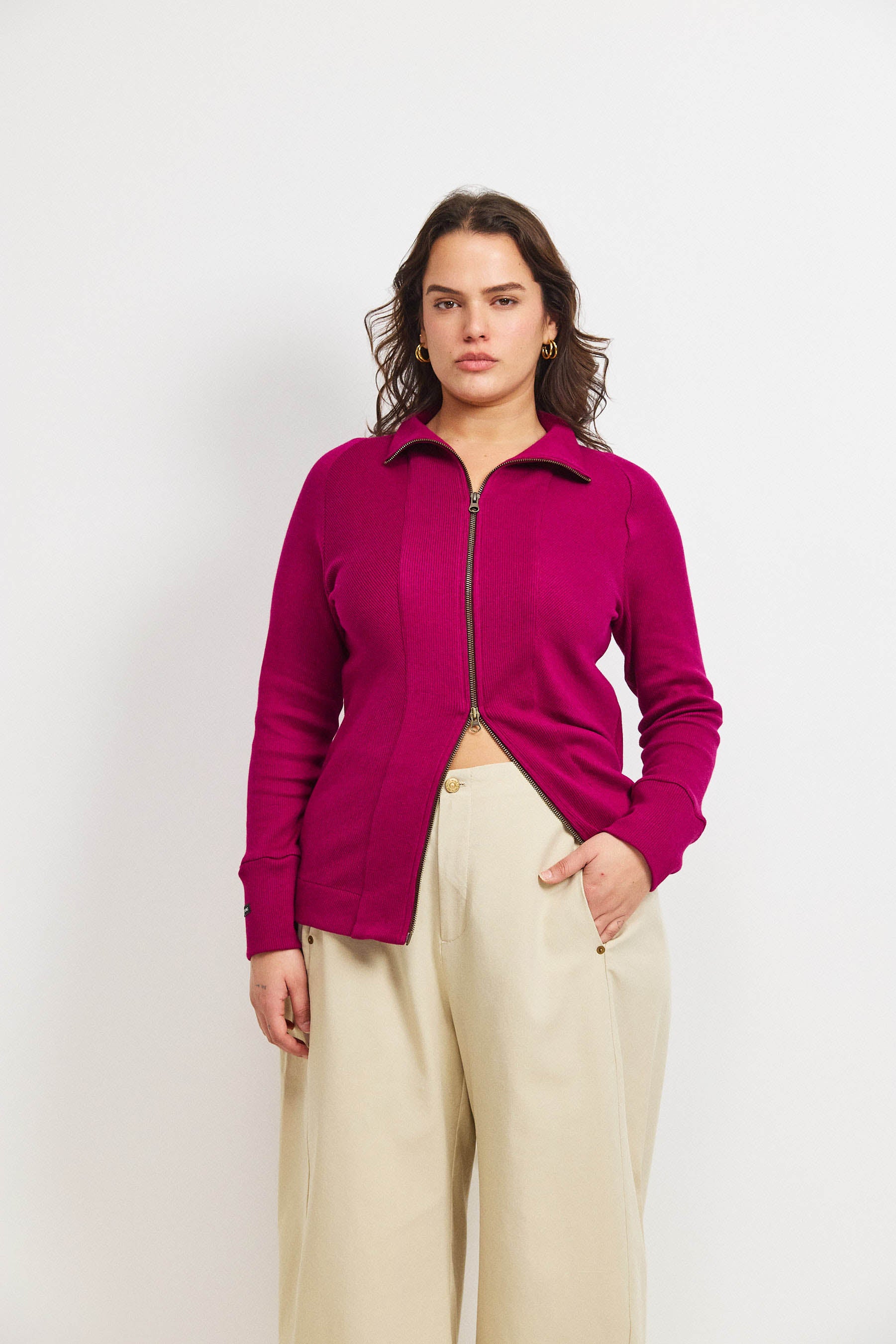 קרדיגן בקי פוקסיה