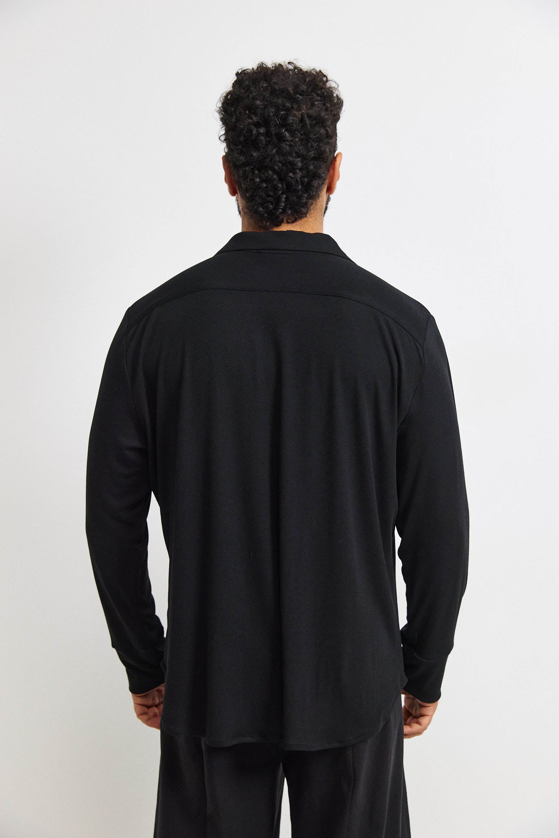 חולצת פה סריג גבר שחור