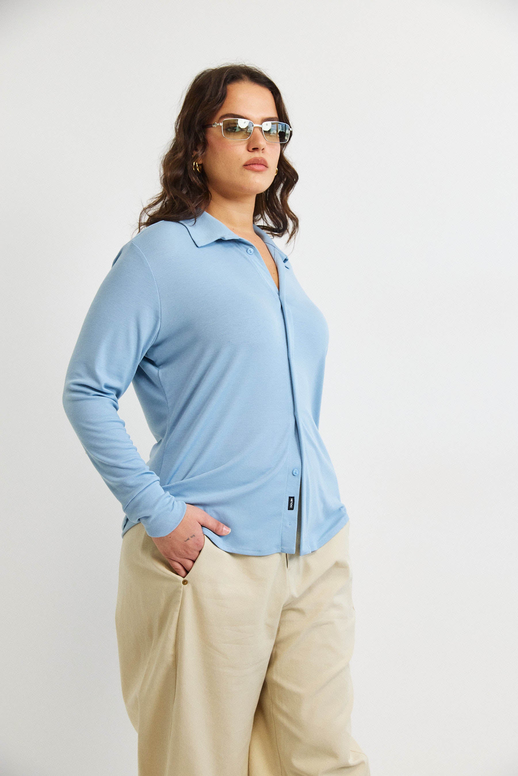 חולצת פָה סריג תכלת