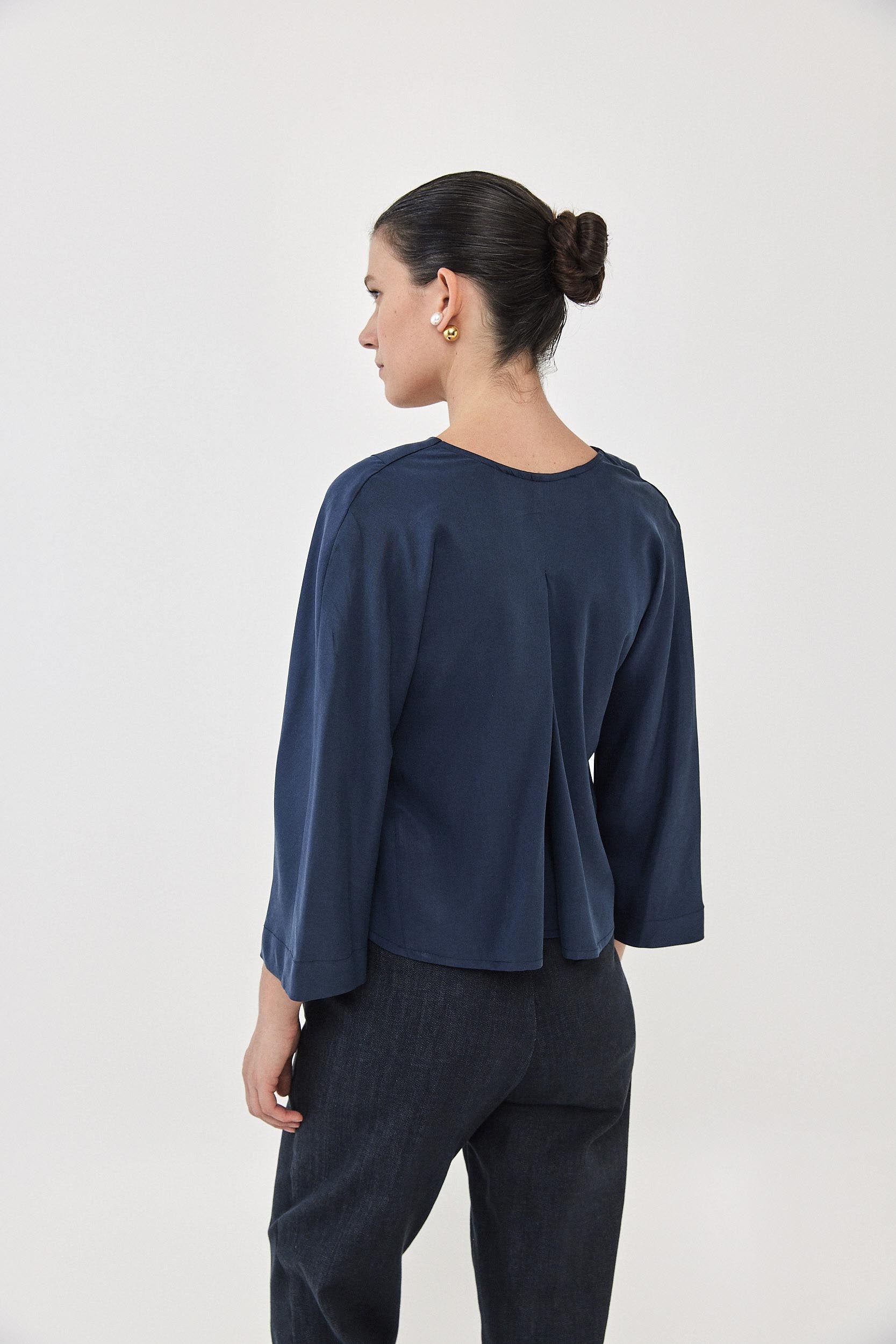 חולצת אלן נייבי