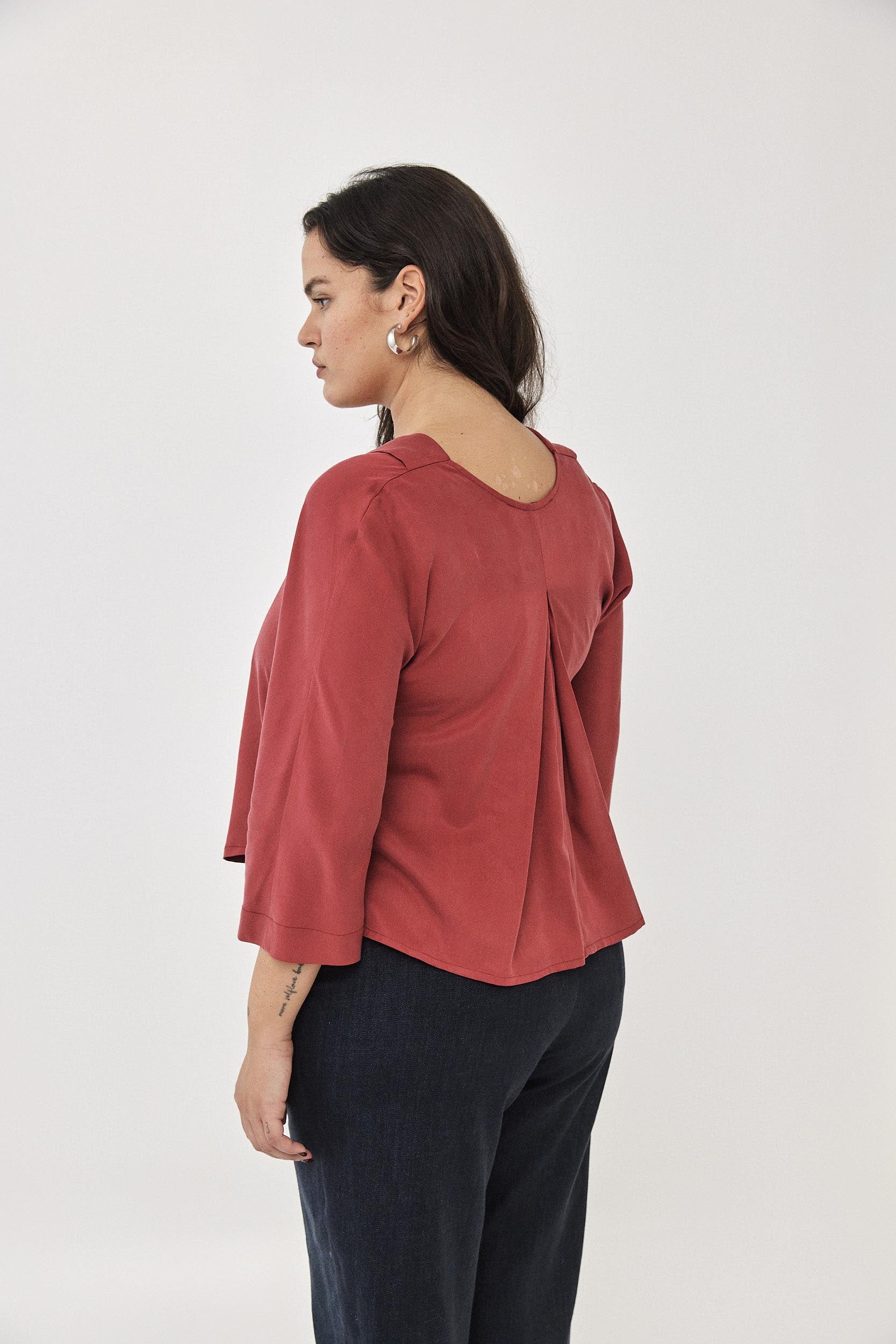 חולצת אלן דובדבן