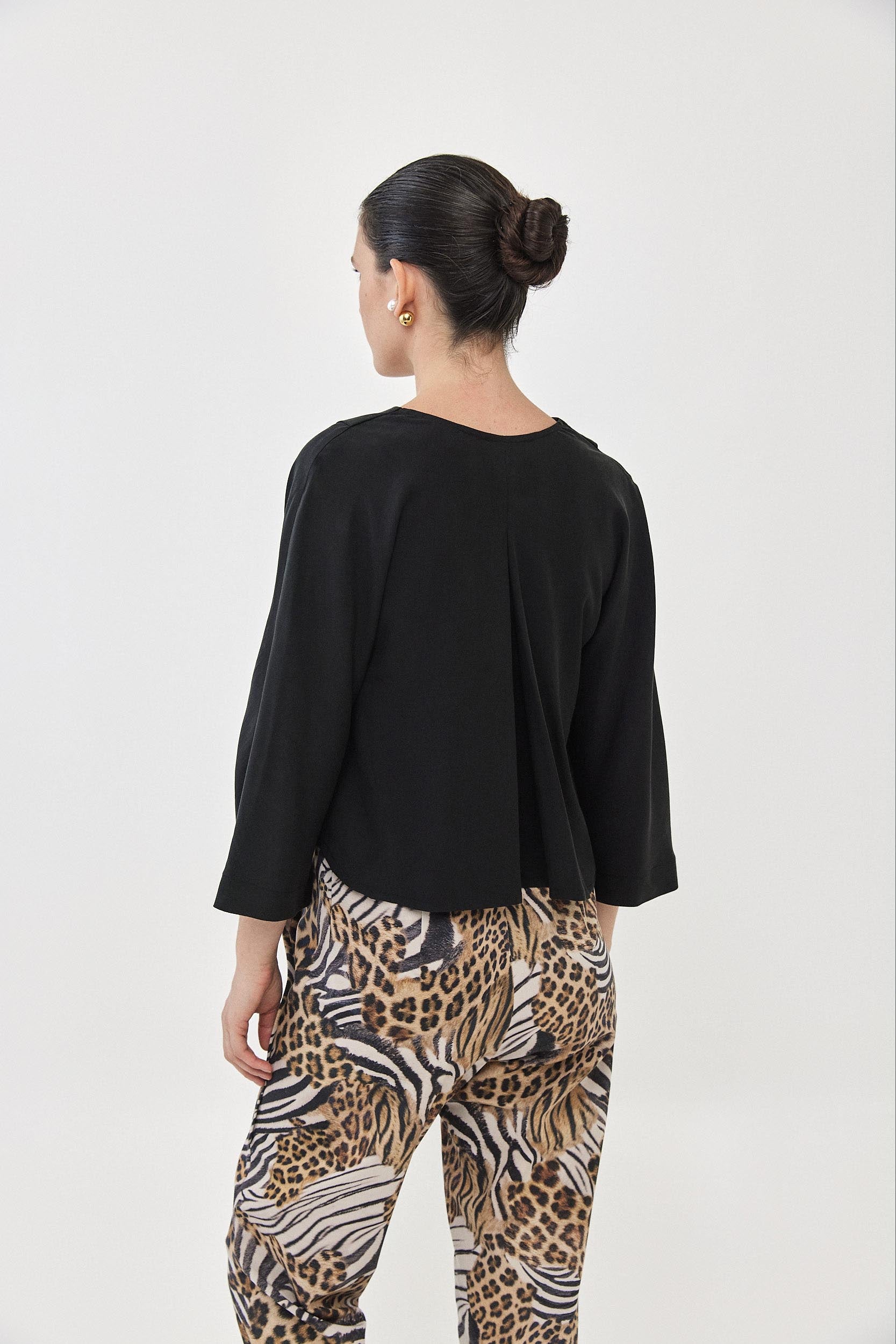 חולצת אלן שחור