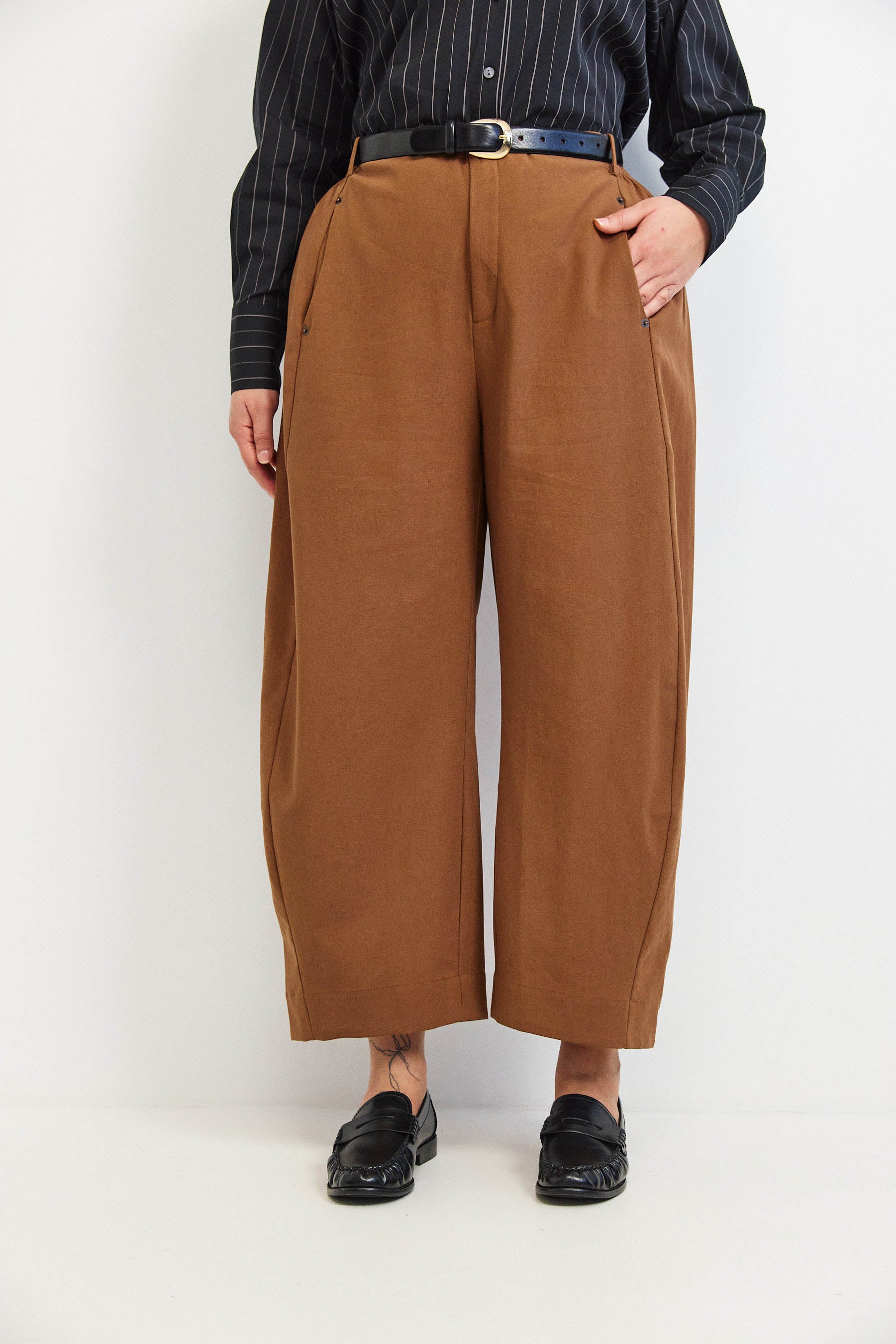 מכנסי ג׳סמין דריל חום