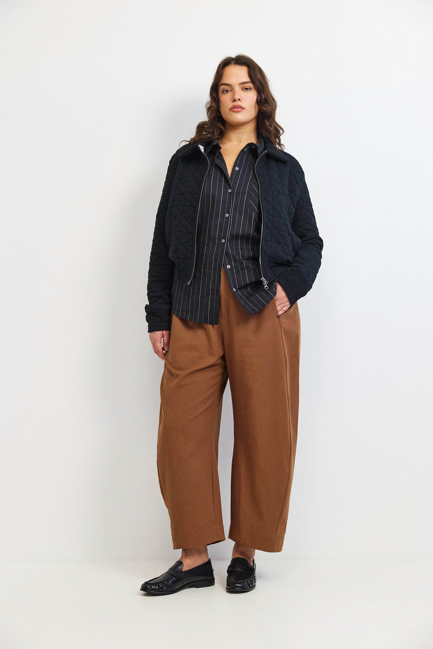 ג'קט קנדי קצר שחור