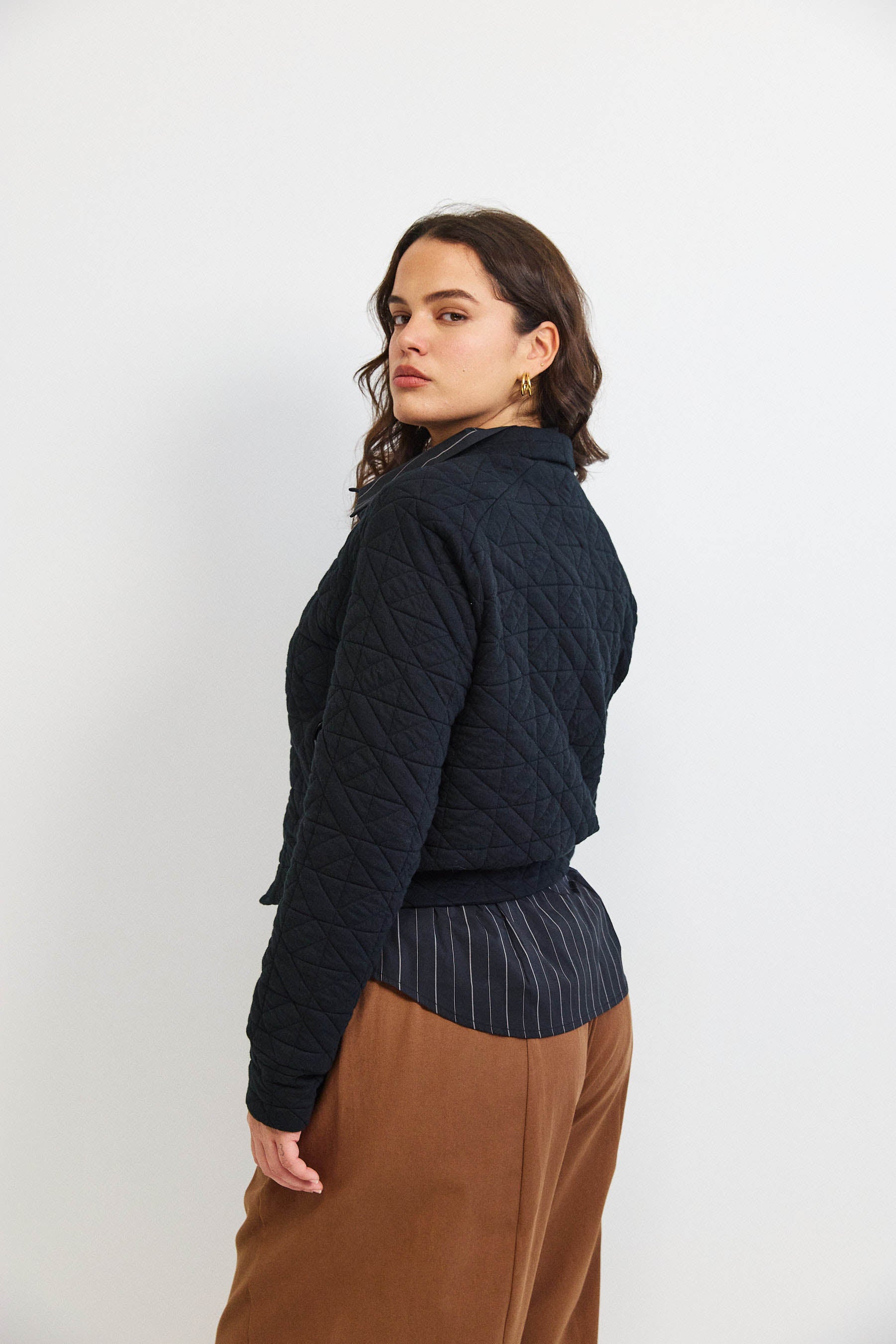 ג'קט קנדי קצר שחור