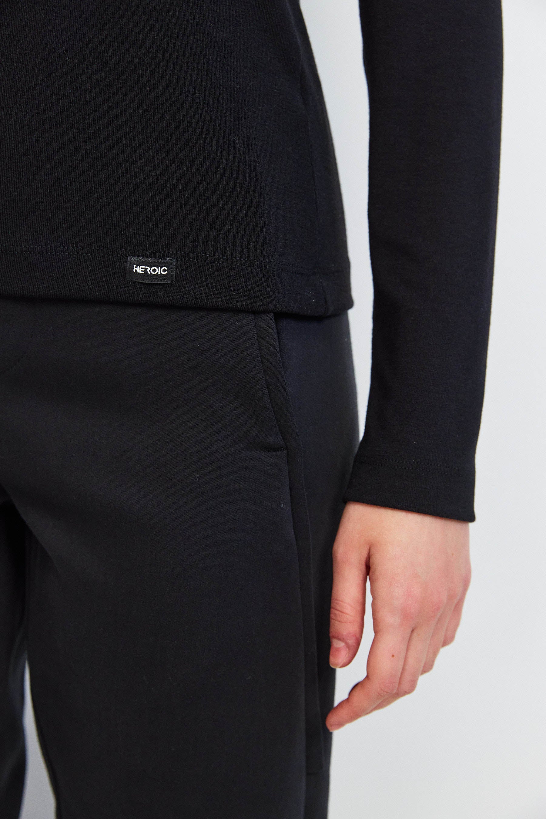 גולף ברונו סריג שחור