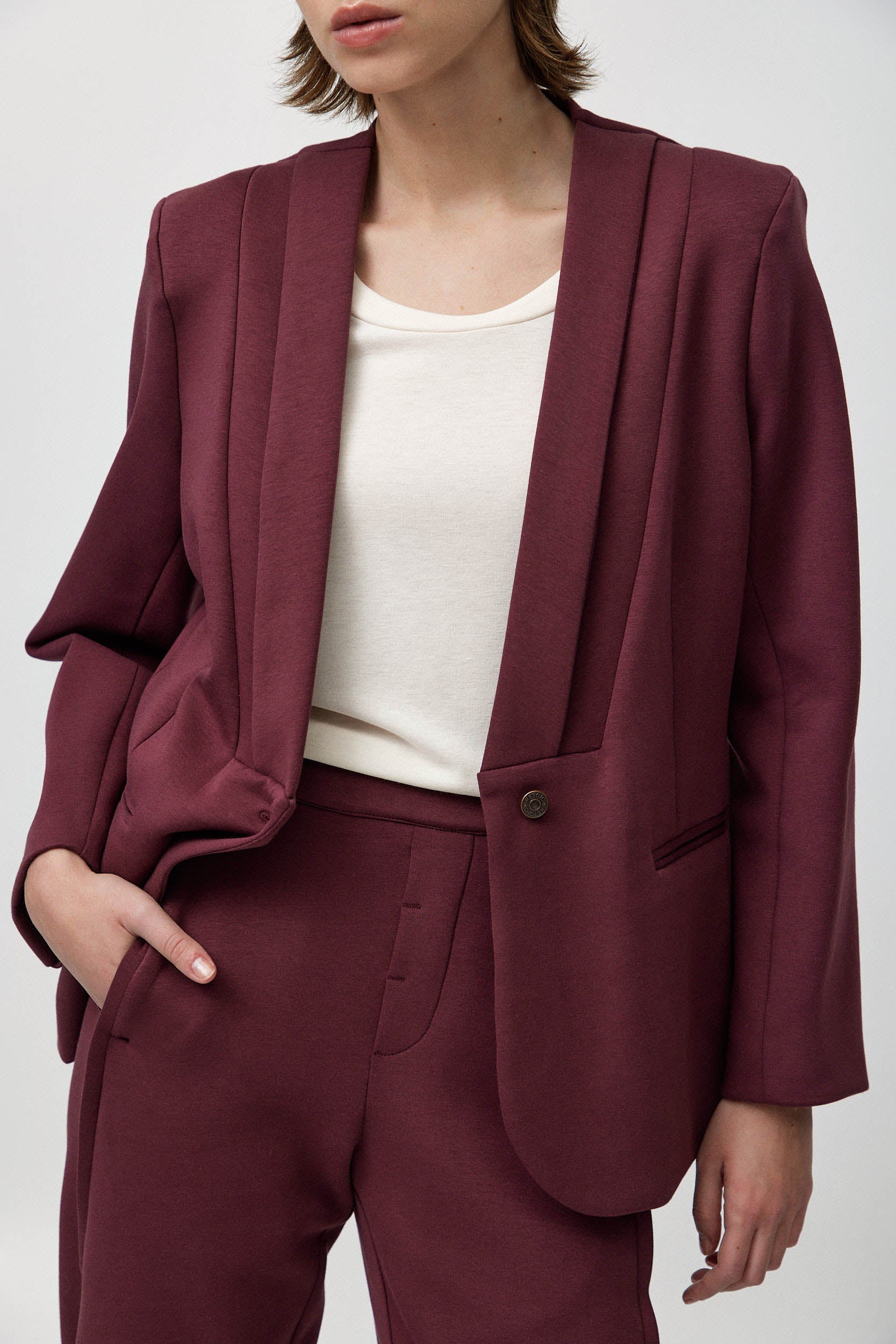 ג׳קט פולי בורגונדי