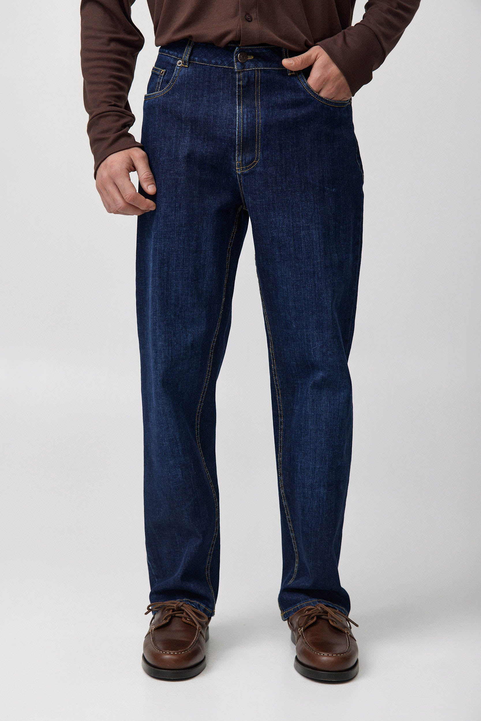 ג׳ינס אנתוני