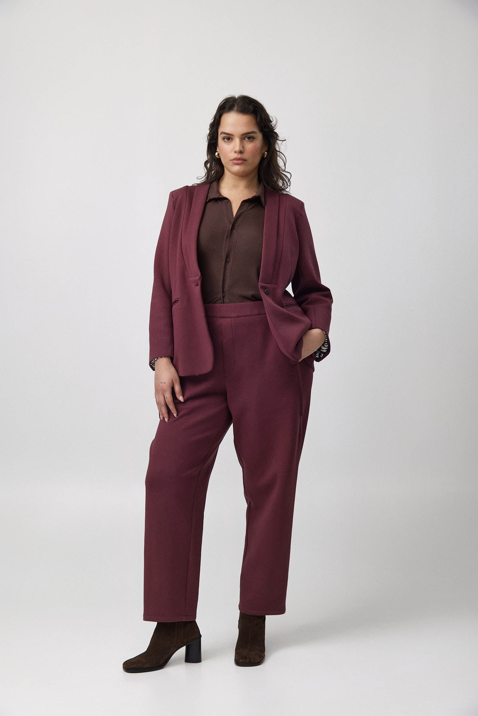 ג׳קט פולי בורגונדי