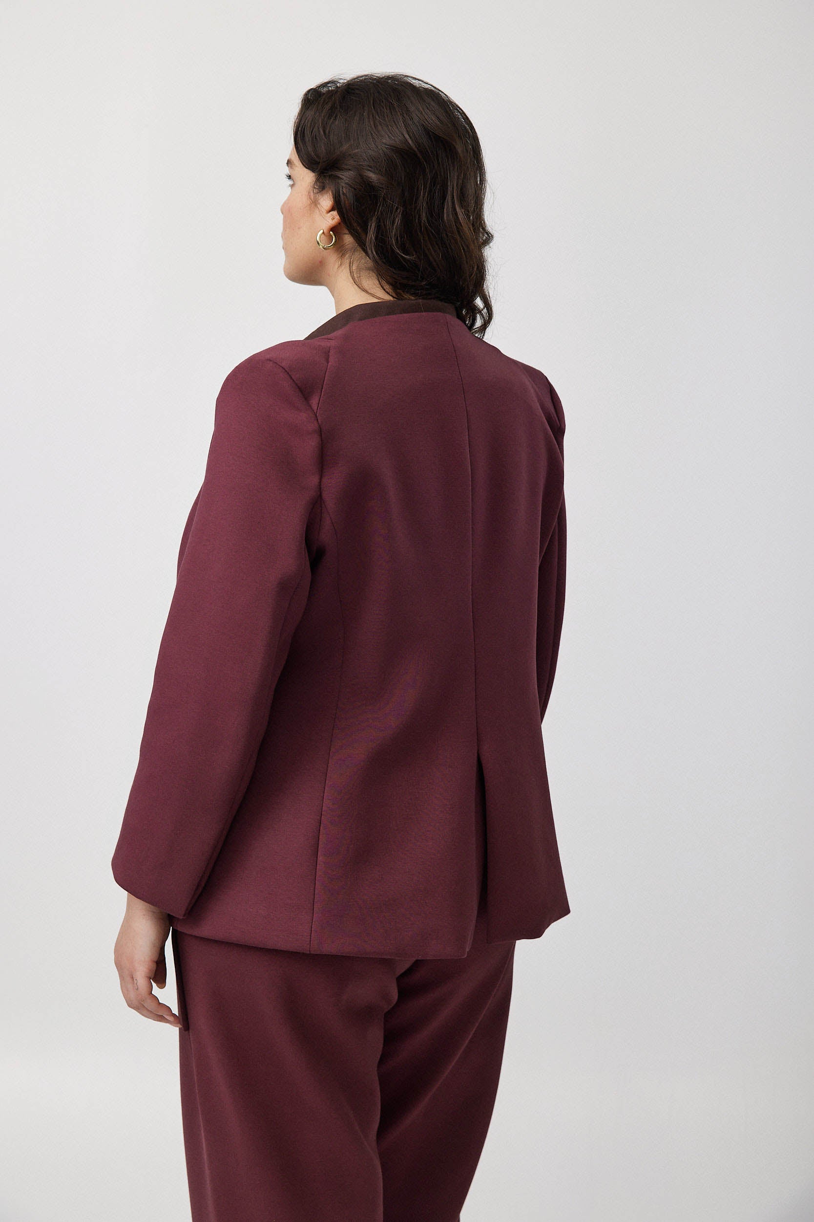 ג׳קט פולי בורגונדי