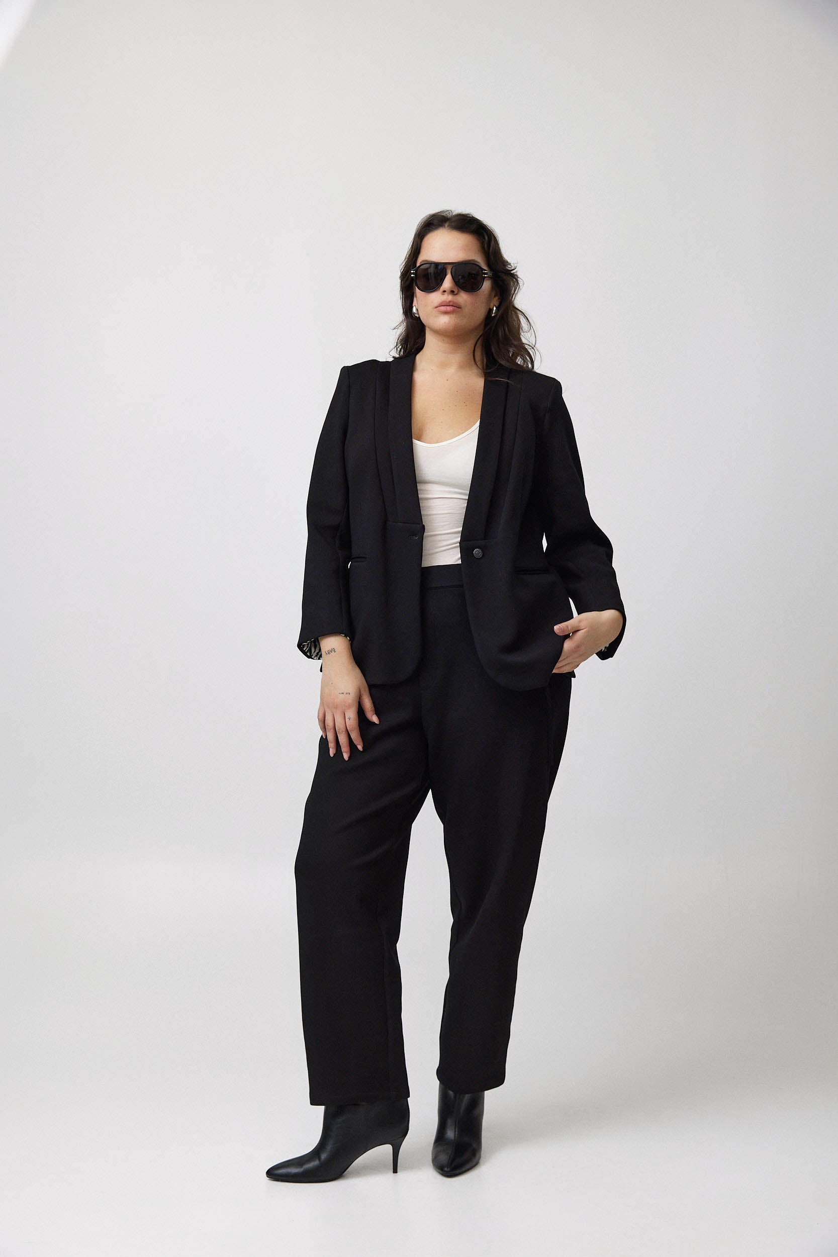 ג׳קט פולי שחור