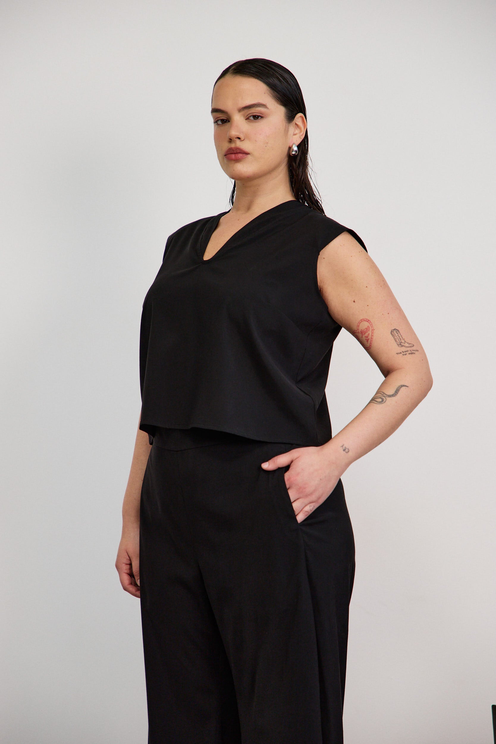 טופ לירי קופרו שחור