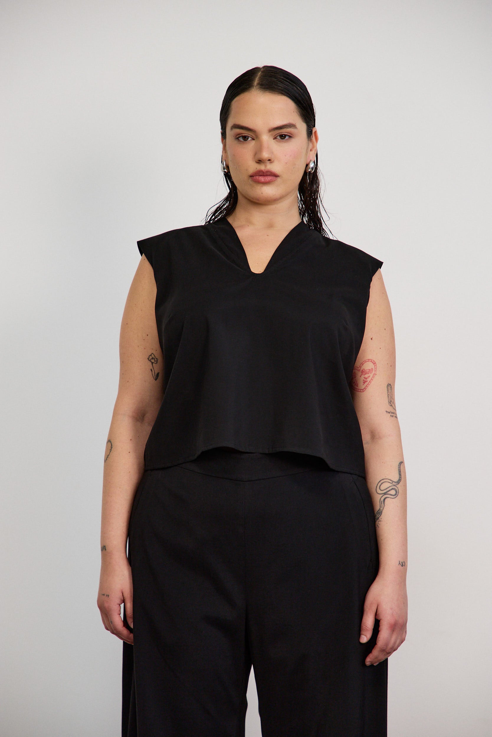 טופ לירי קופרו שחור