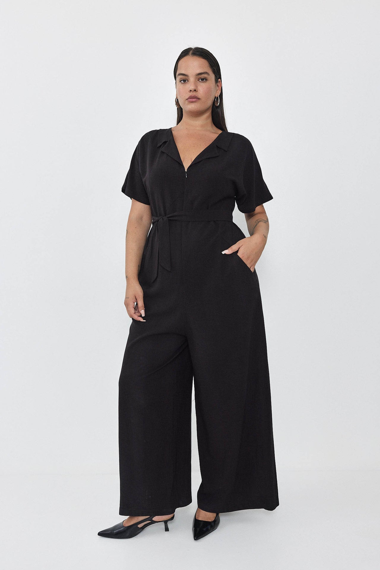 ALINA Jumpsuit S24 (S-XXL) - Black